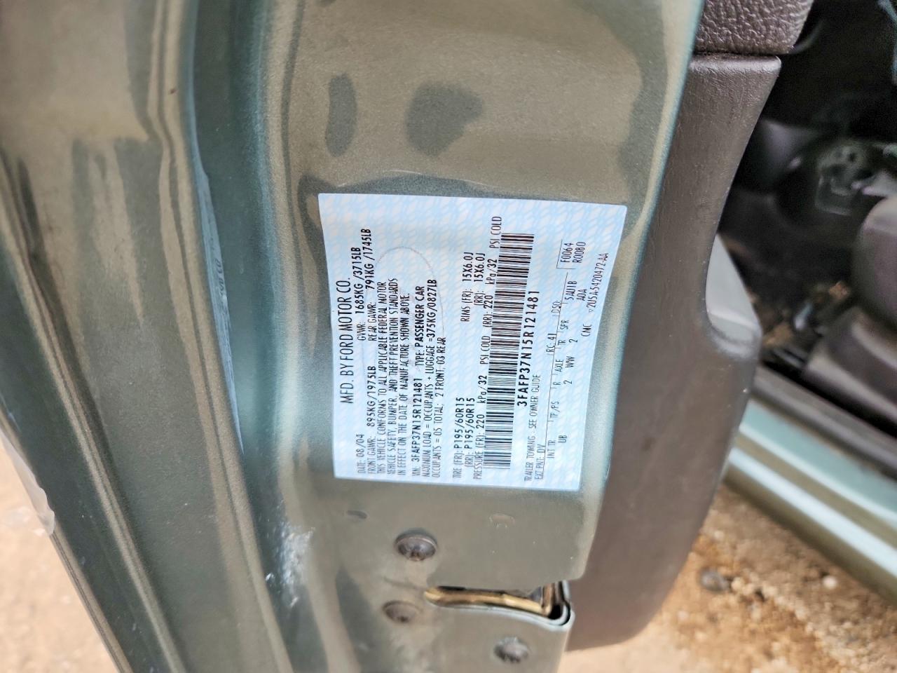 2005 Ford Focus Zx5 Green vin: 3FAFP37N15R121481