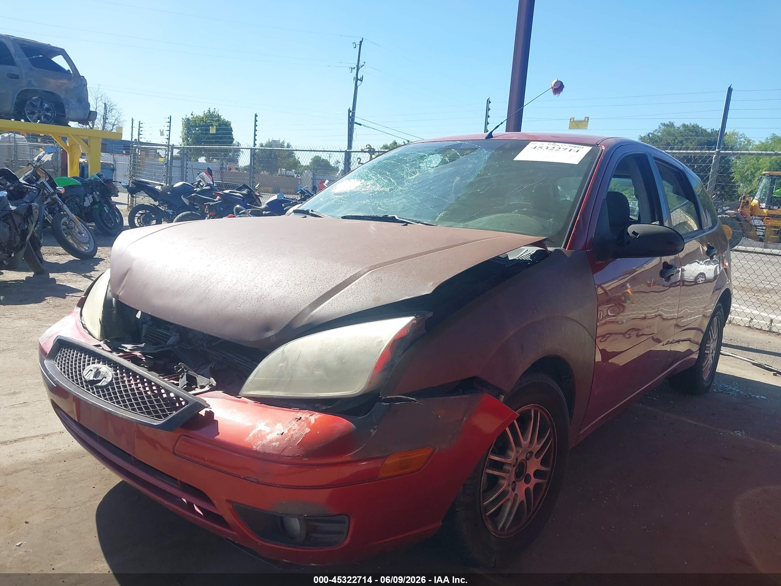 2005 Ford Focus Zx5 Red vin: 3FAFP37N15R137230