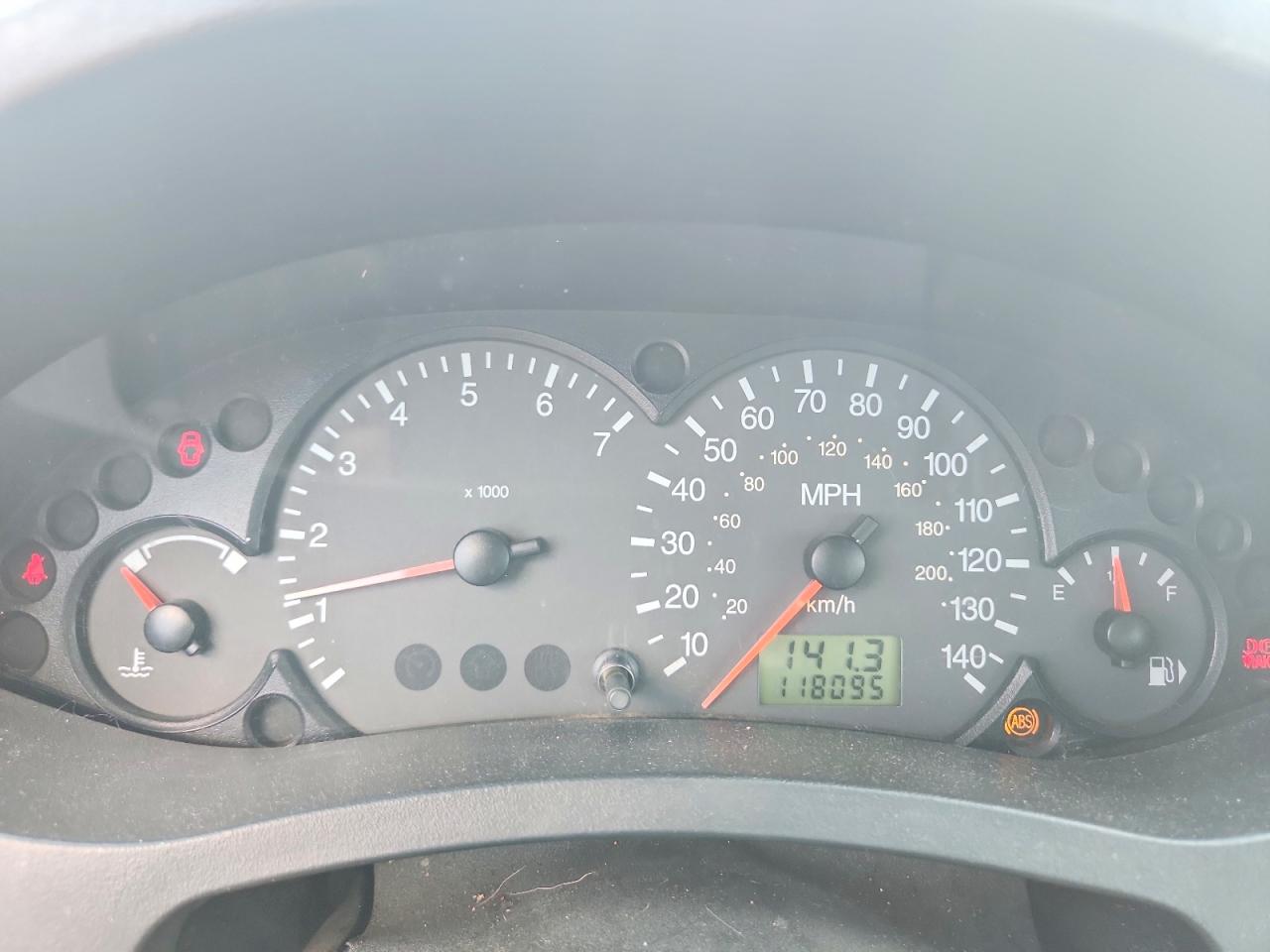 2005 Ford Focus Zx5 Blue vin: 3FAFP37N15R151791