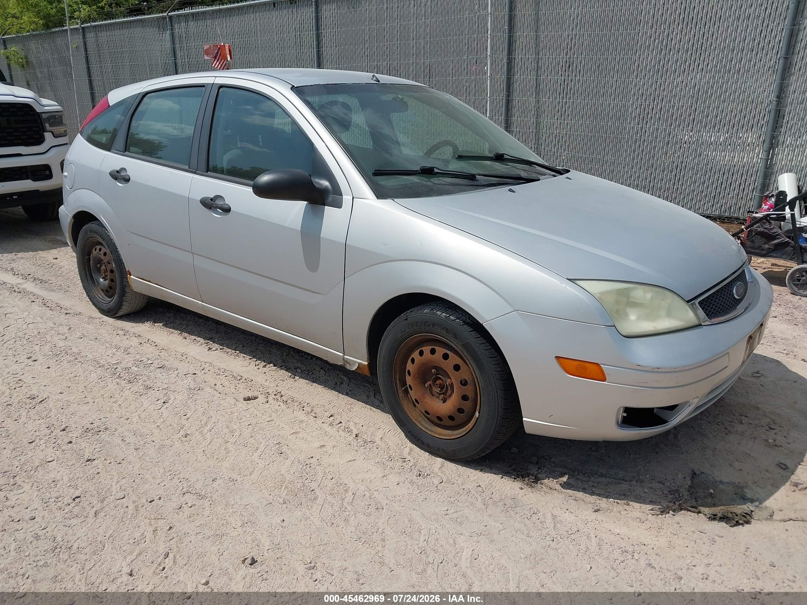 2005 Ford Focus Zx5 Silver vin: 3FAFP37N25R109971