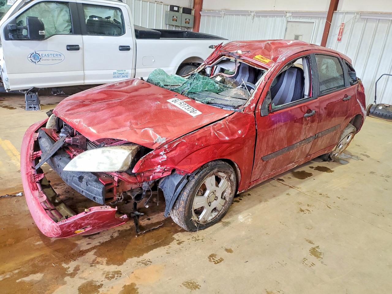 2005 Ford Focus Zx5 Burgundy vin: 3FAFP37N25R139200