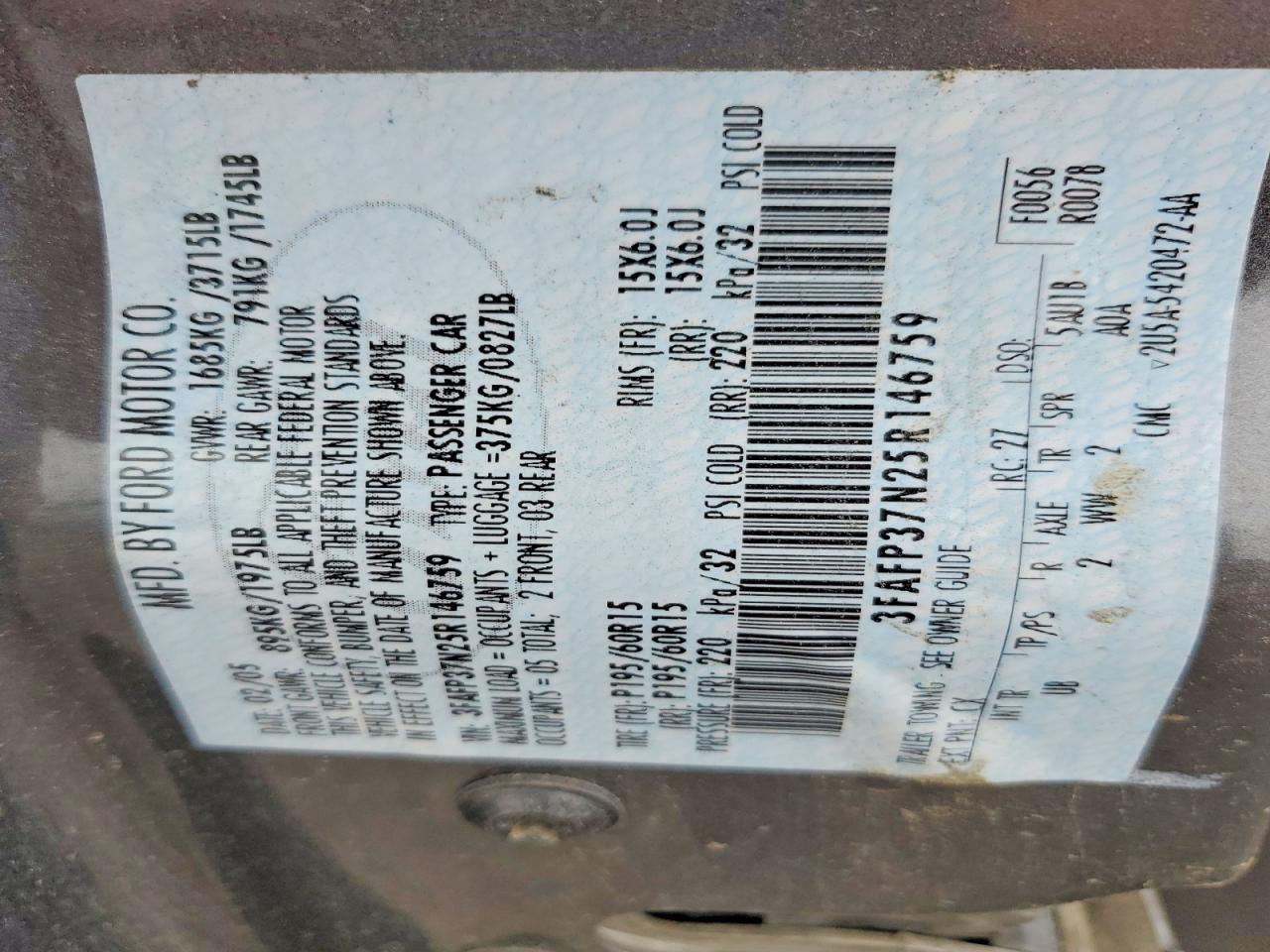 2005 Ford Focus Zx5 Gray vin: 3FAFP37N25R146759