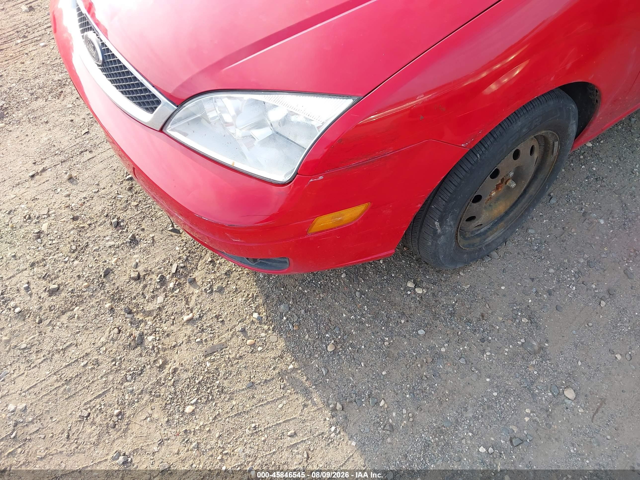 2005 Ford Focus Zx5 Red vin: 3FAFP37N35R152375