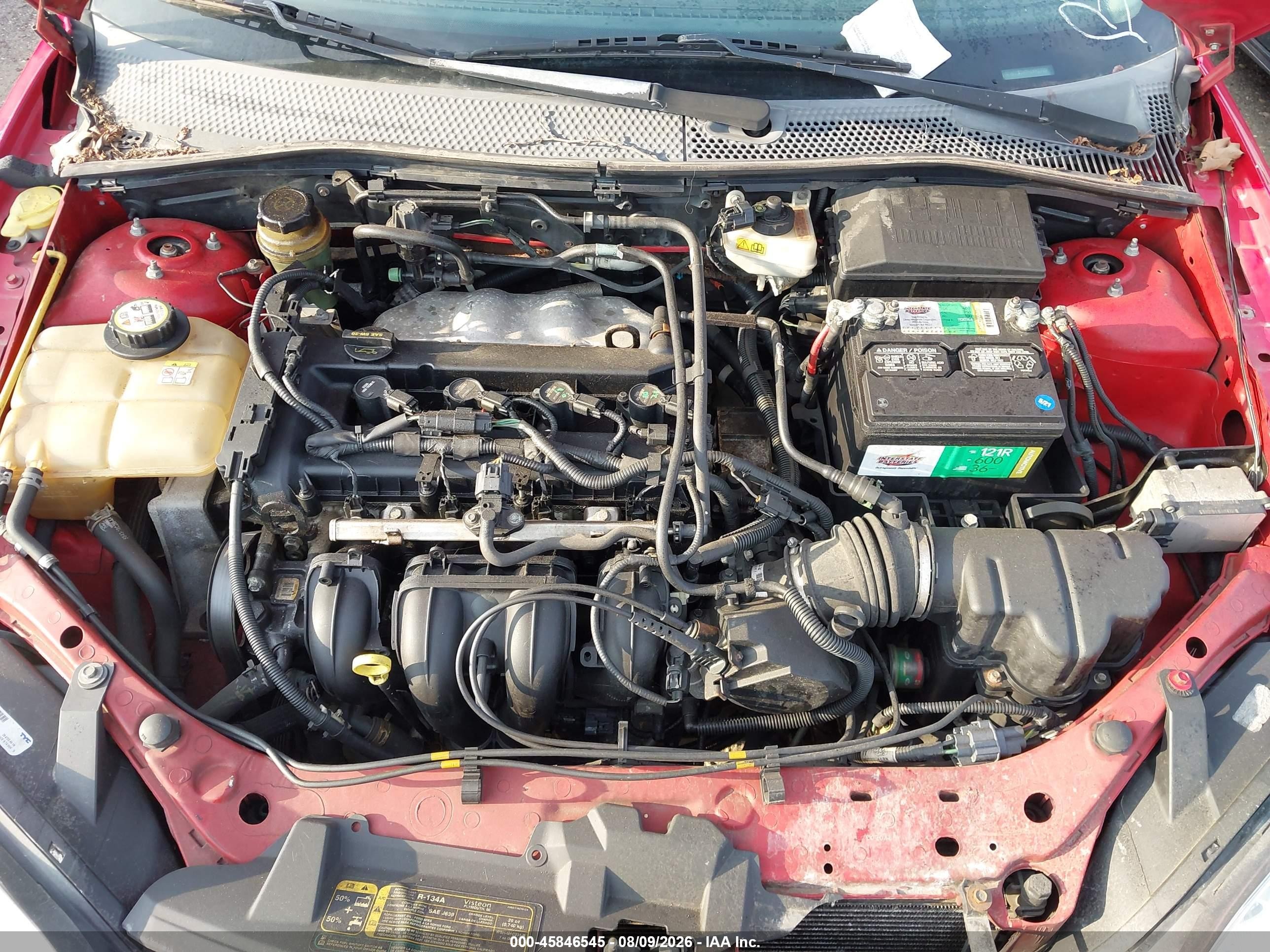 2005 Ford Focus Zx5 Red vin: 3FAFP37N35R152375