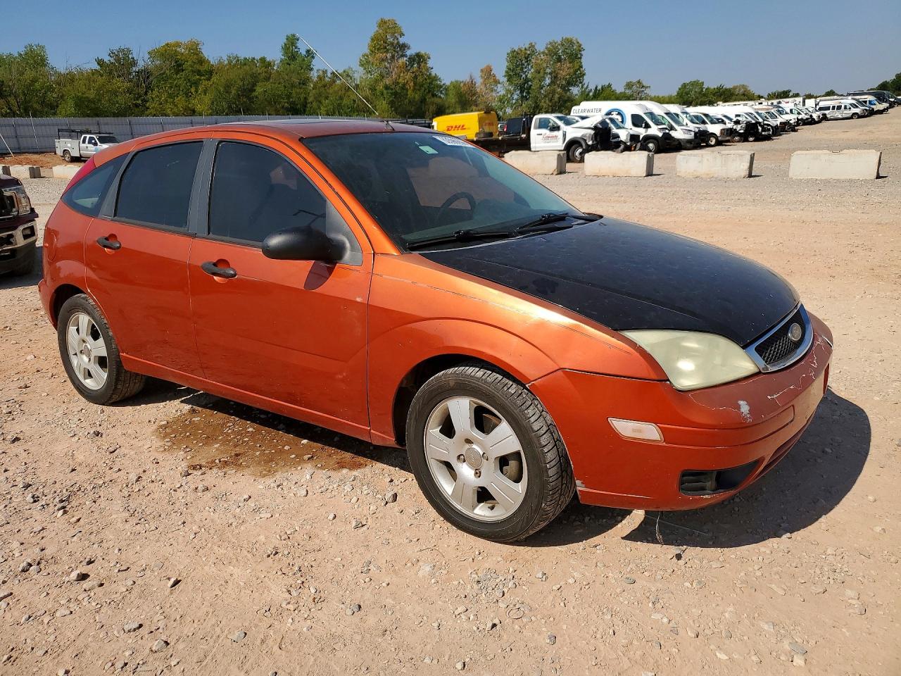 2005 Ford Focus Zx5 Orange vin: 3FAFP37N55R102044