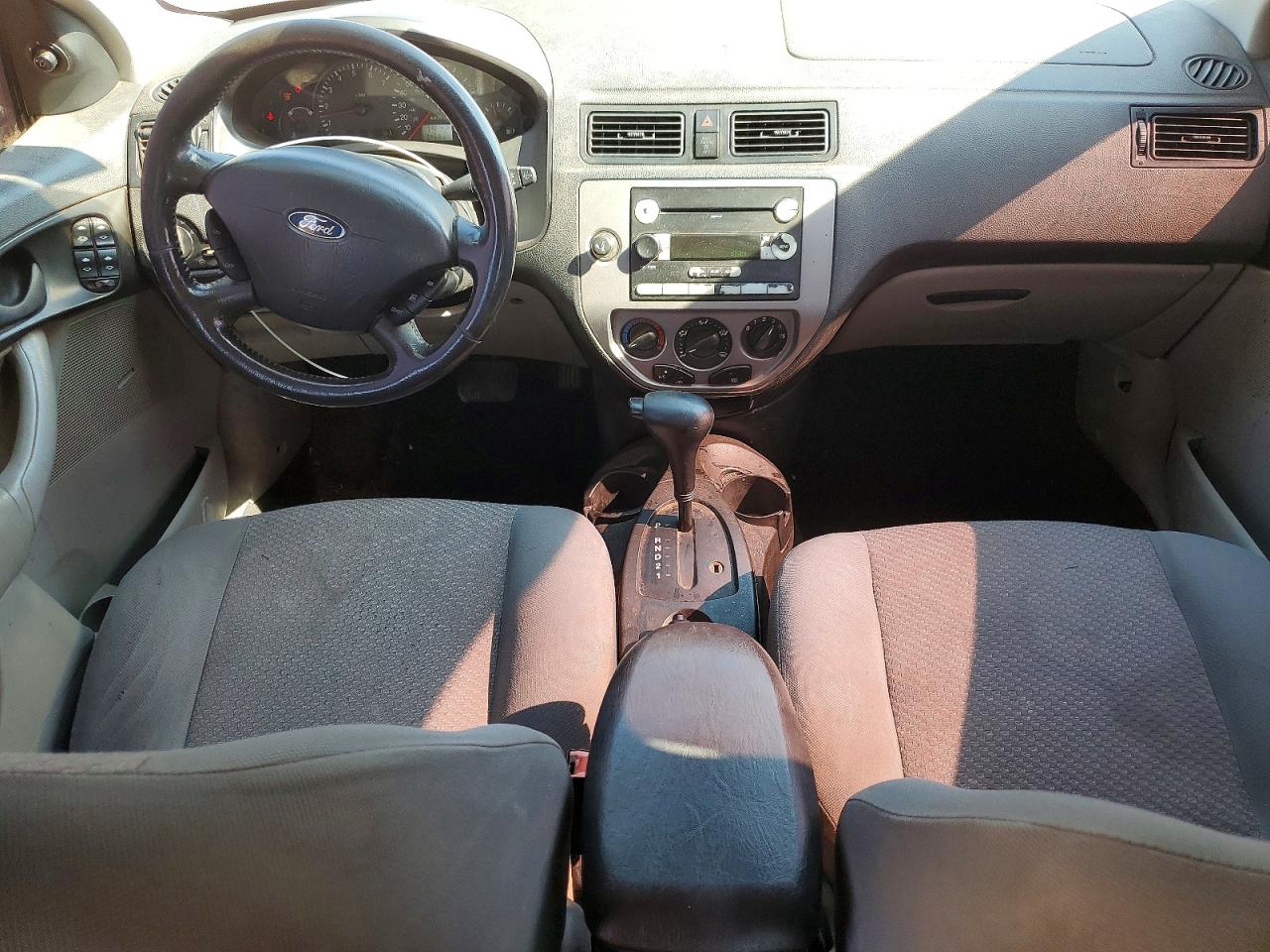 2005 Ford Focus Zx5 Orange vin: 3FAFP37N55R102044