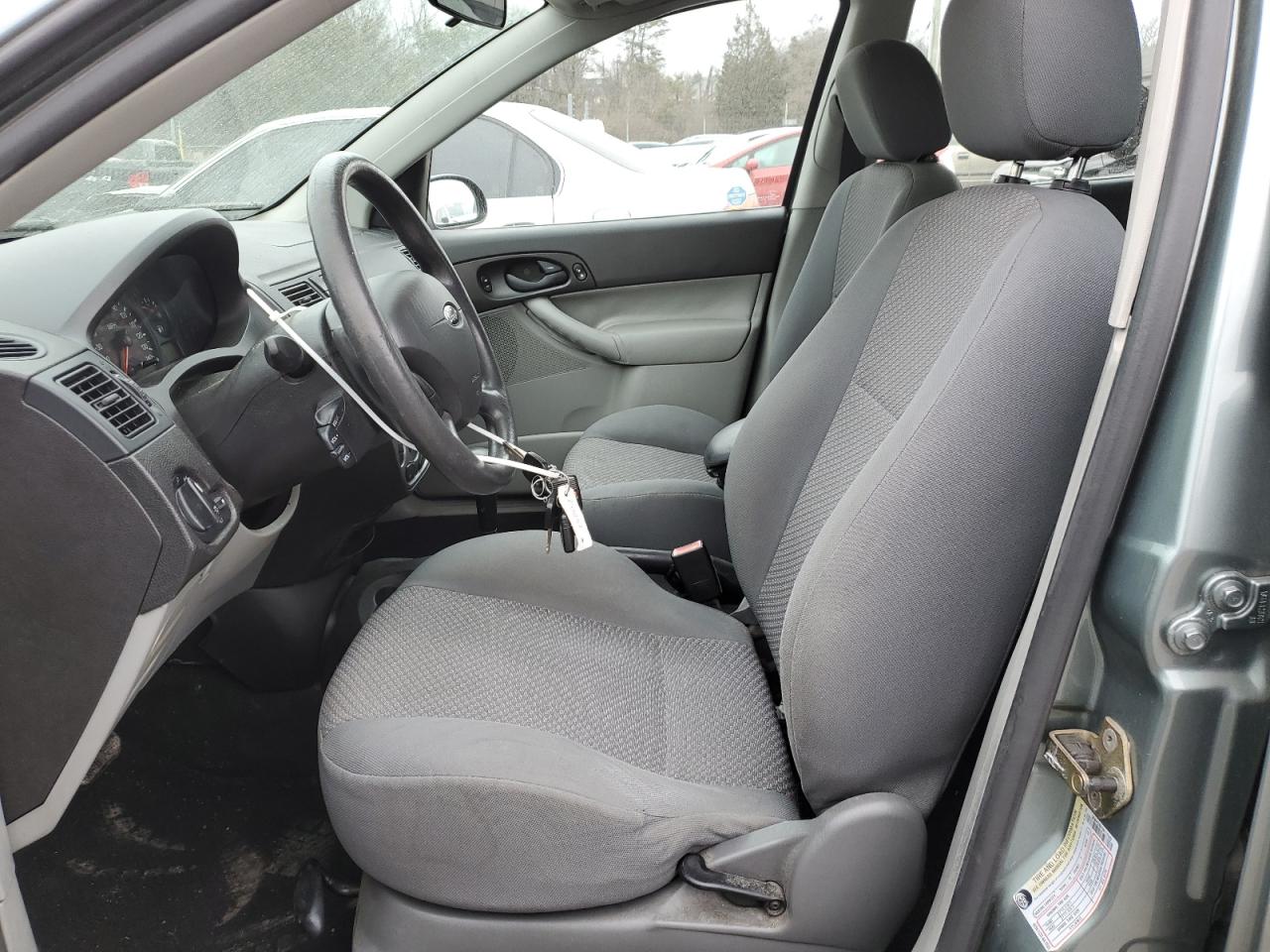 Price & History 2005 Ford Focus Zx5 2.0l 4 vin: 3FAFP37N55R117482