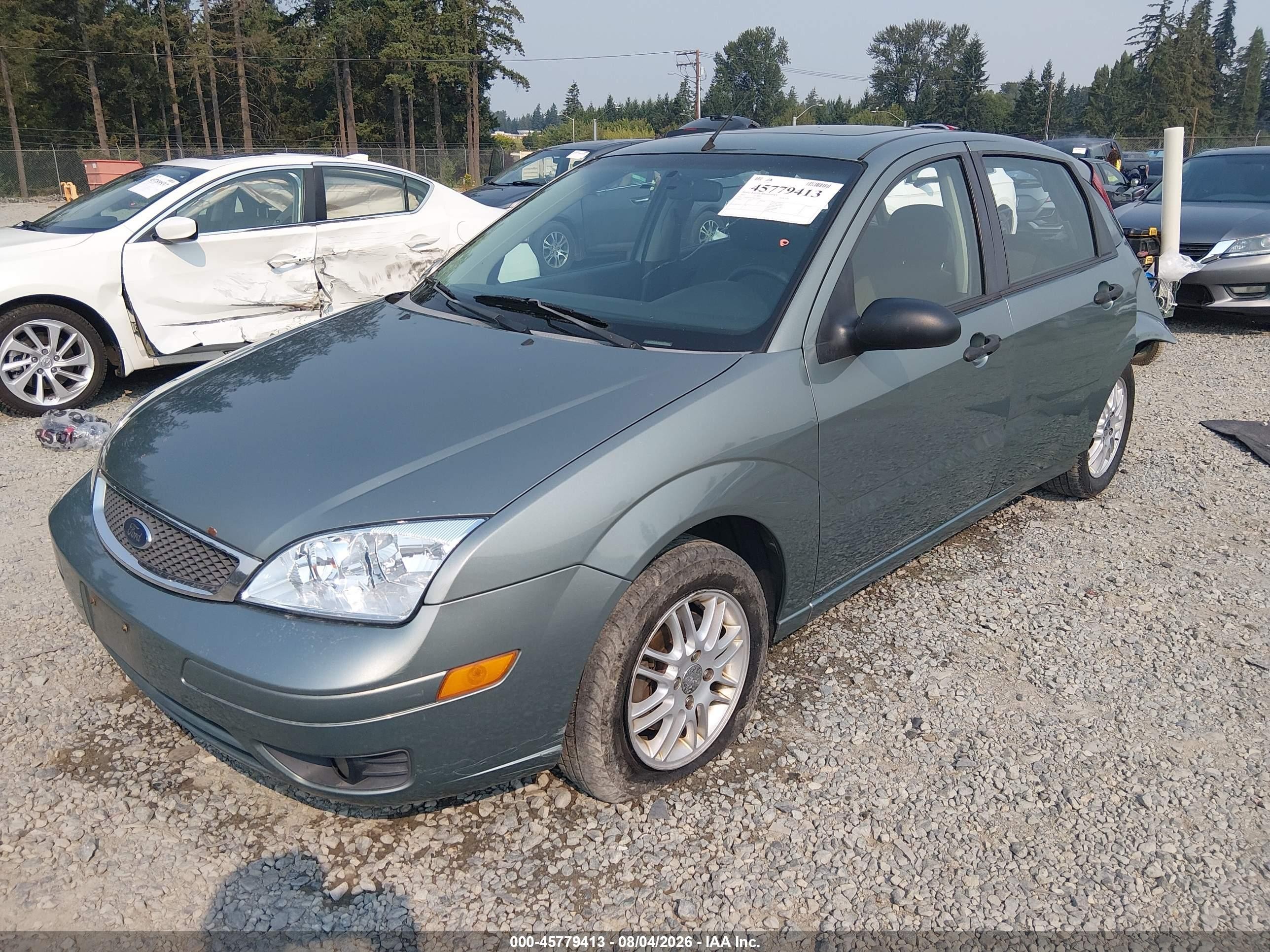 2005 Ford Focus Zx5 Green vin: 3FAFP37N55R135903