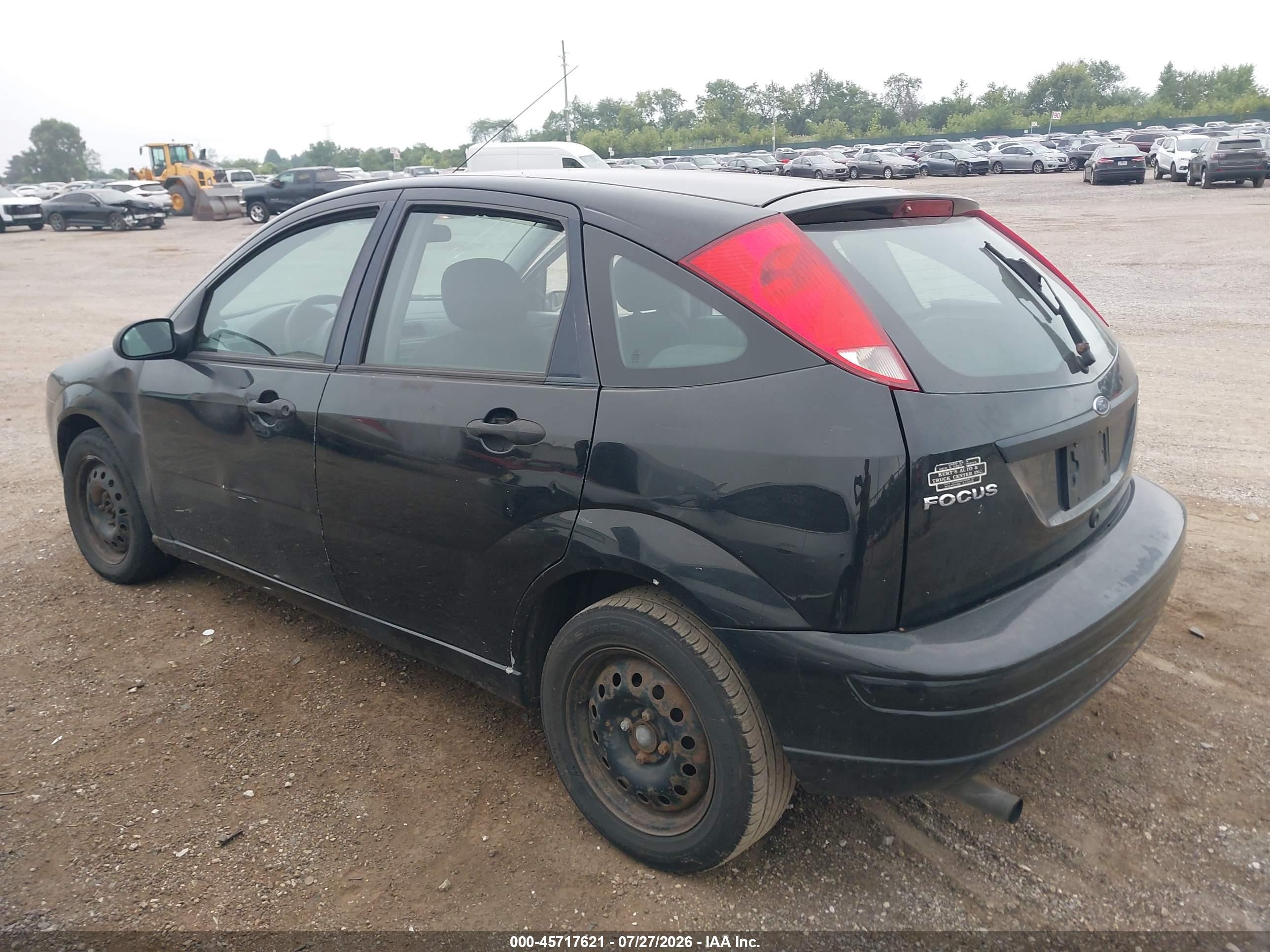 2005 Ford Focus Zx5 Черный vin: 3FAFP37N65R131505