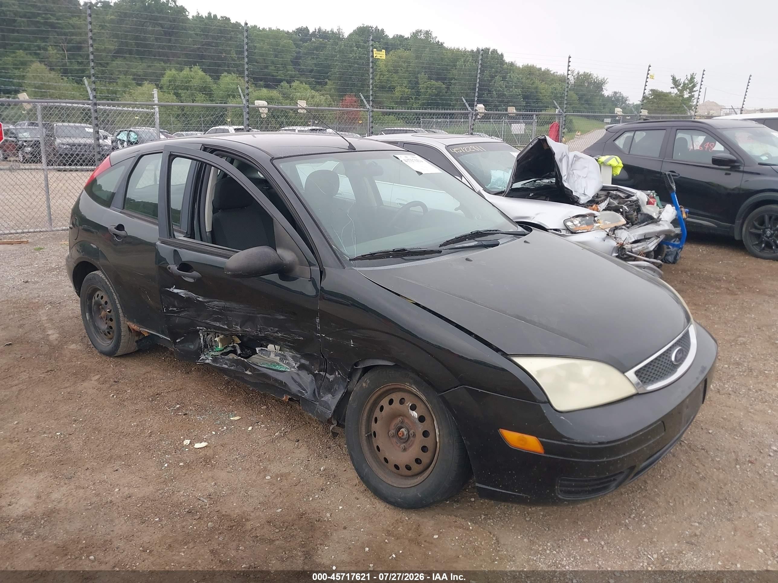 2005 Ford Focus Zx5 Черный vin: 3FAFP37N65R131505