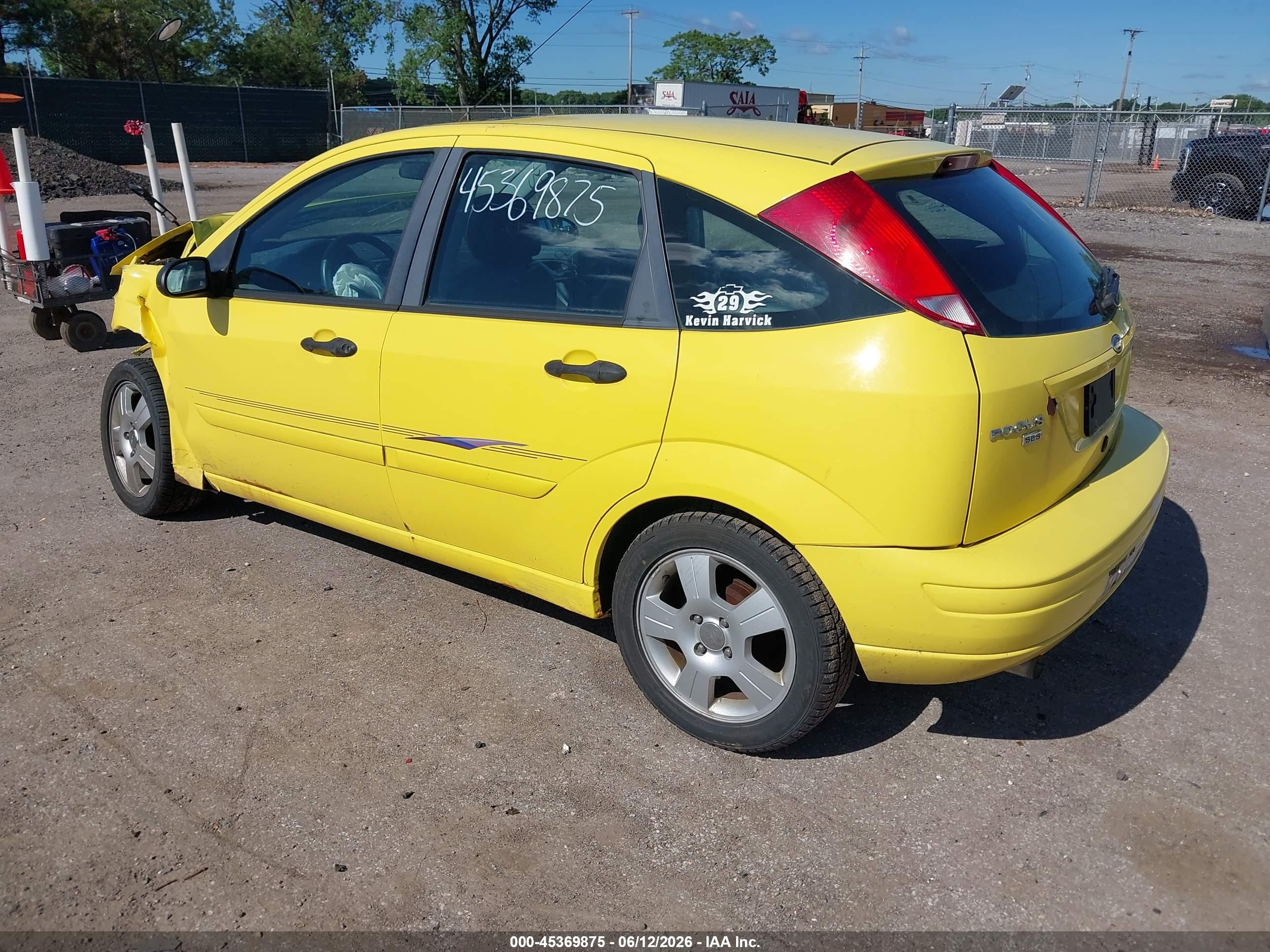 2005 Ford Focus Zx5 Yellow vin: 3FAFP37N85R109649