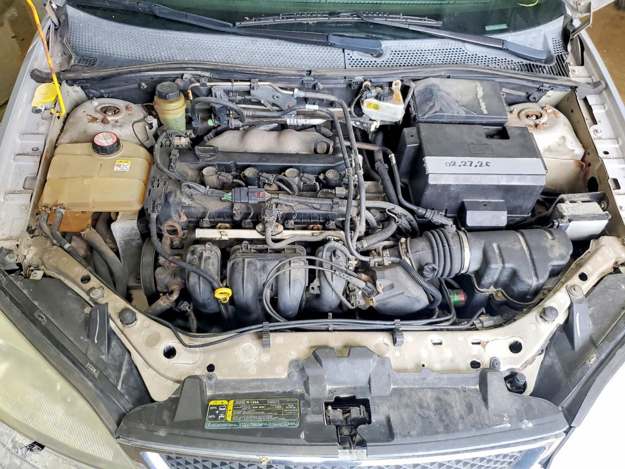 2005 Ford Focus Zx5 Silver vin: 3FAFP37N85R110073
