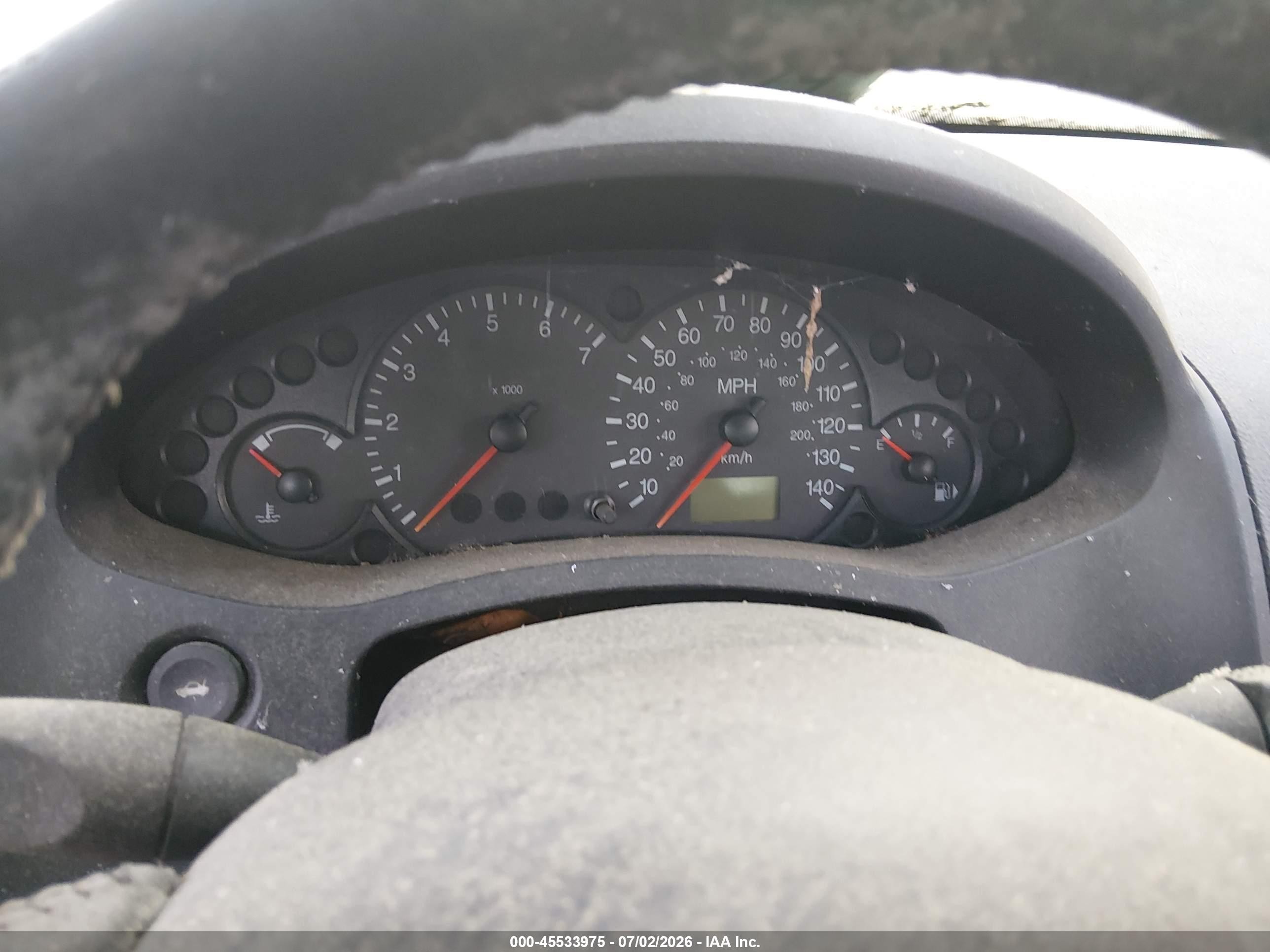 2005 Ford Focus Zx5 Red vin: 3FAFP37N95R105044