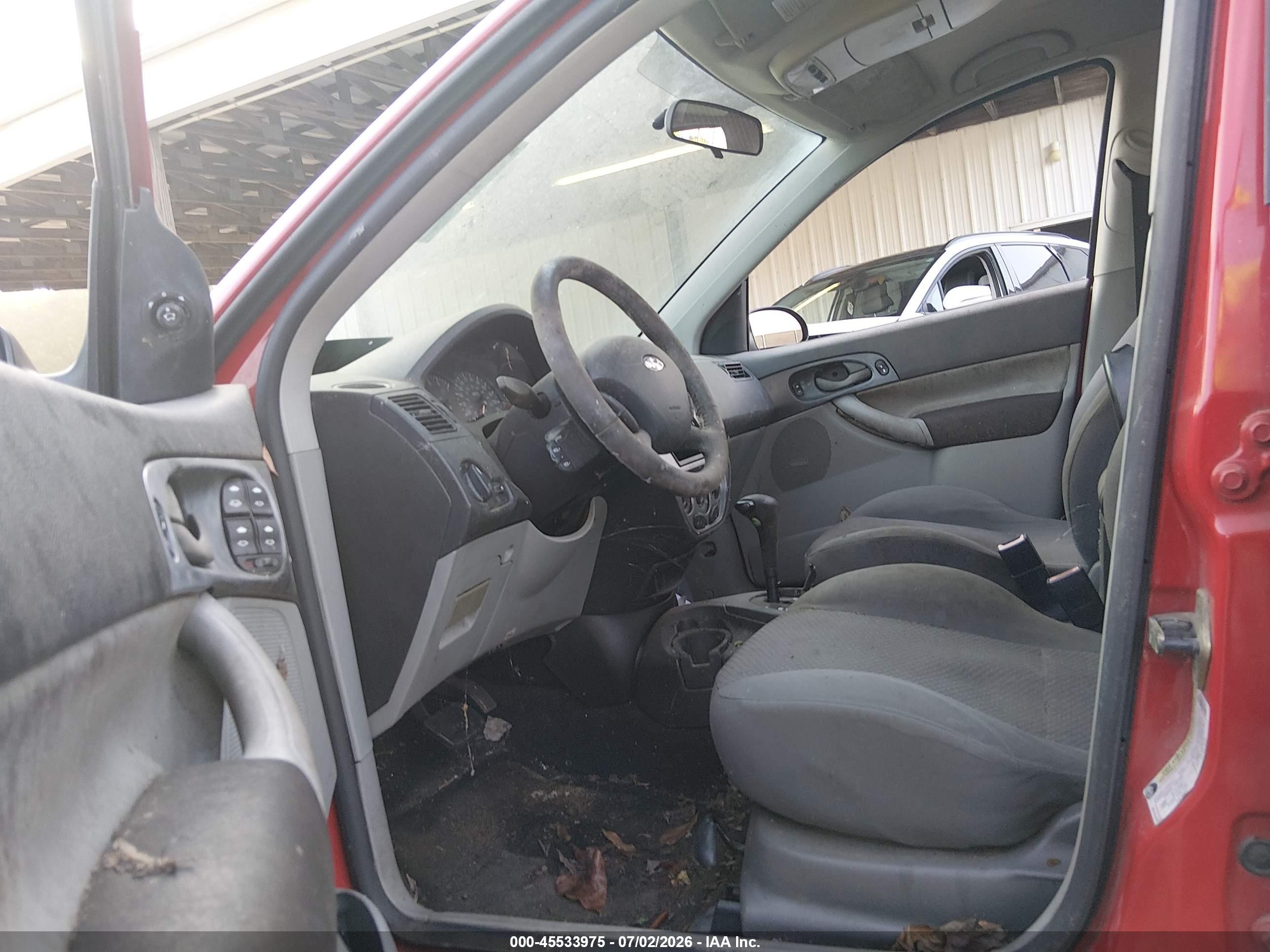 2005 Ford Focus Zx5 Red vin: 3FAFP37N95R105044