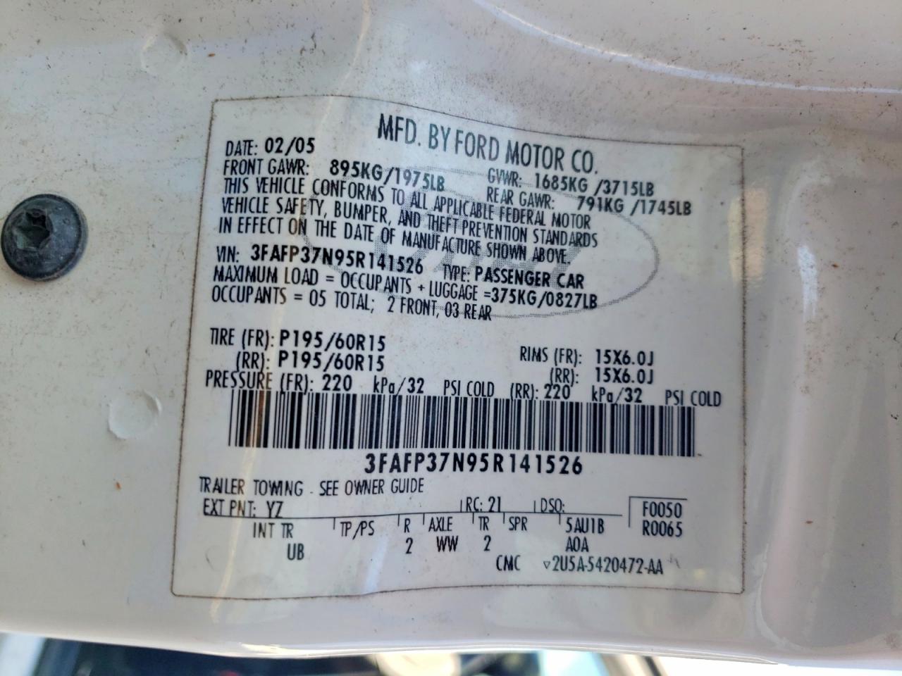 2005 Ford Focus Zx5 White vin: 3FAFP37N95R141526