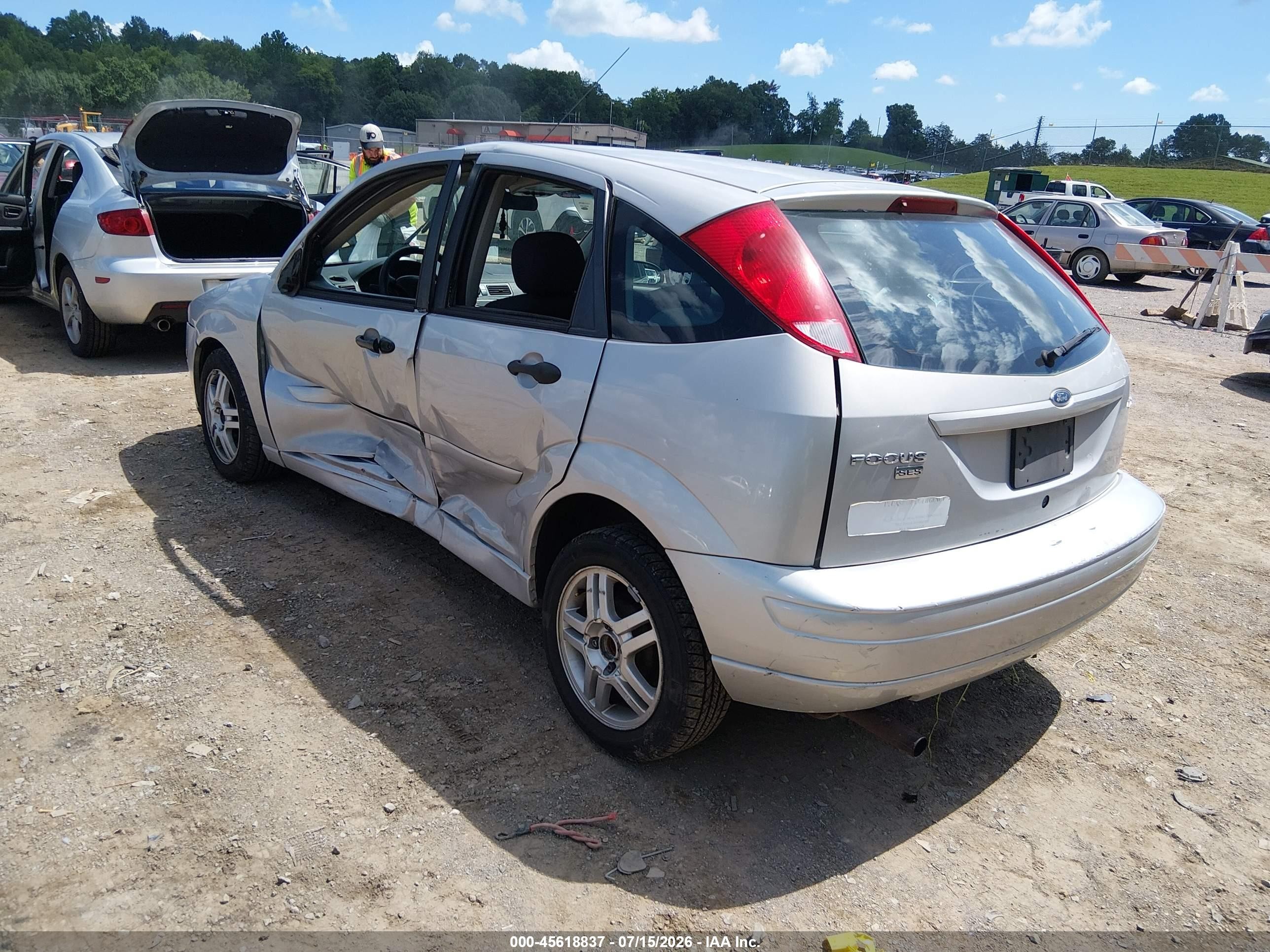 2005 Ford Focus Zx5 Silver vin: 3FAFP37N95R152414
