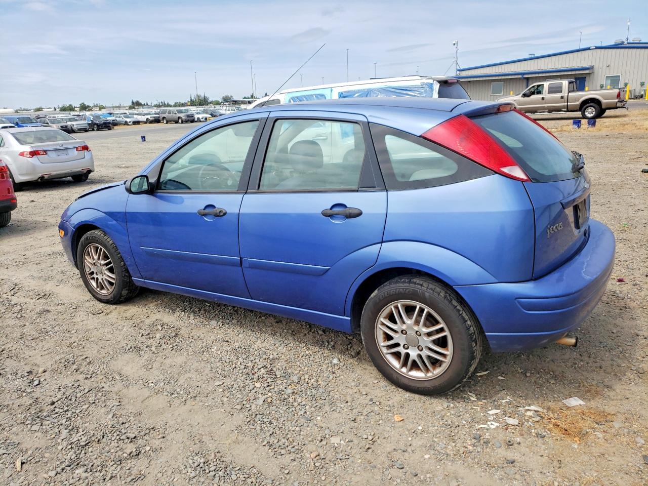 2003 Ford Focus Blue vin: 3FAFP37Z43R141742