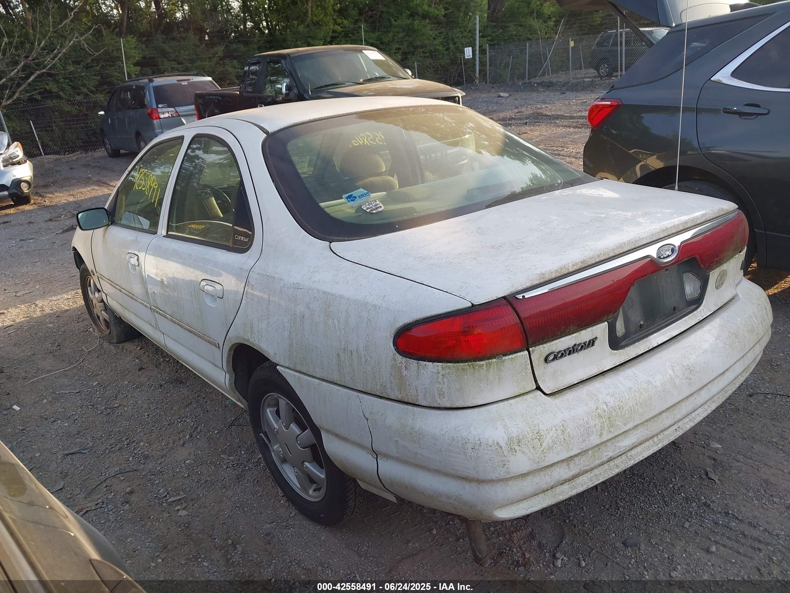 2000 Ford Contour Se Fleet White vin: 3FAFP663XYM118808
