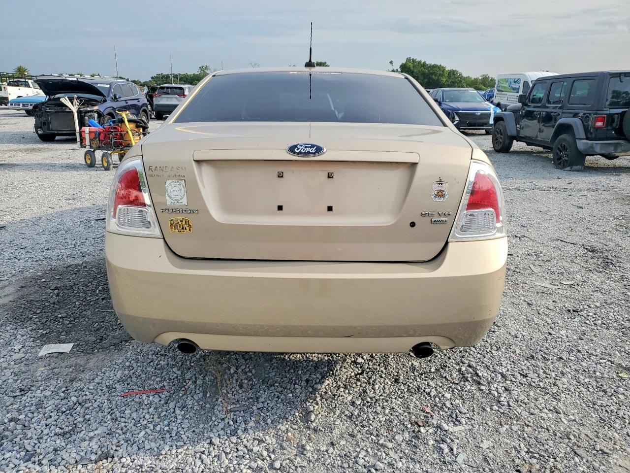 2008 Ford Fusion Se Gold vin: 3FAHP01108R256579
