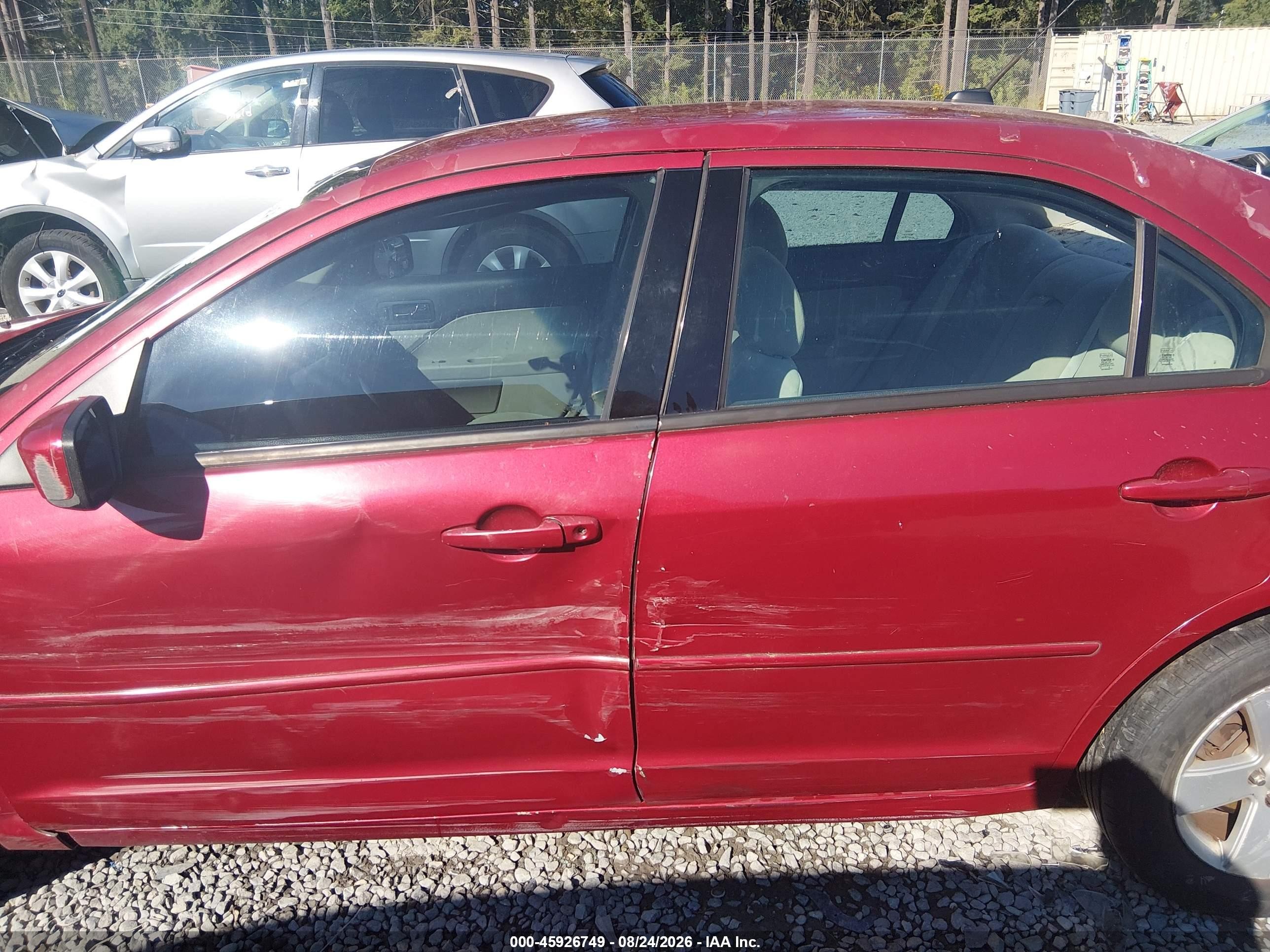 2008 Ford Fusion Se Red vin: 3FAHP01118R137603