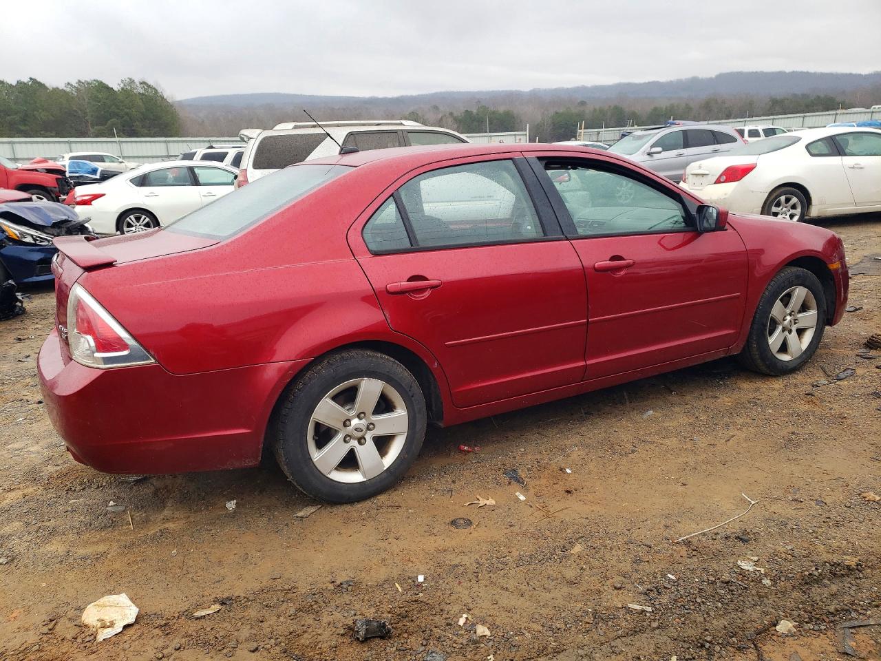 2007 Ford Fusion Se Красный vin: 3FAHP01137R147113