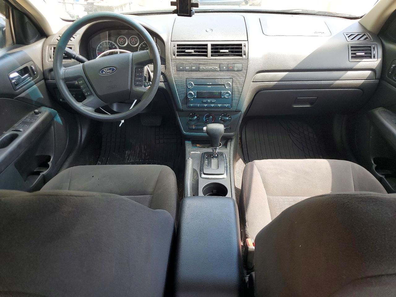 2008 Ford Fusion Se Black vin: 3FAHP01158R270509