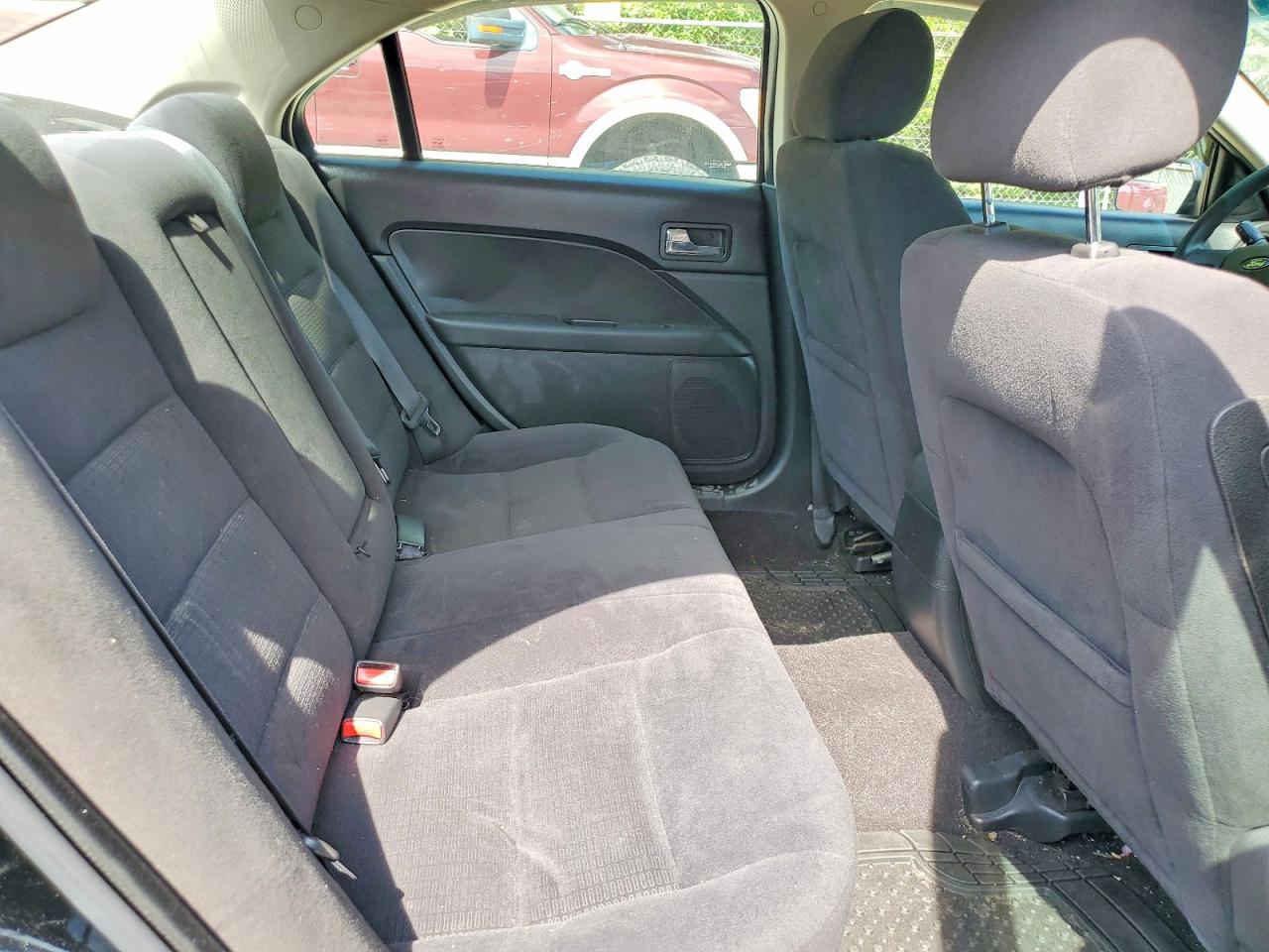 2008 Ford Fusion Se Black vin: 3FAHP01158R270509