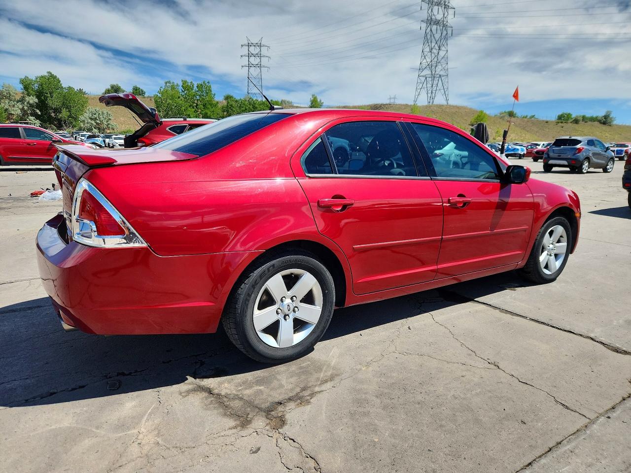 2009 Ford Fusion Se Red vin: 3FAHP01159R167026