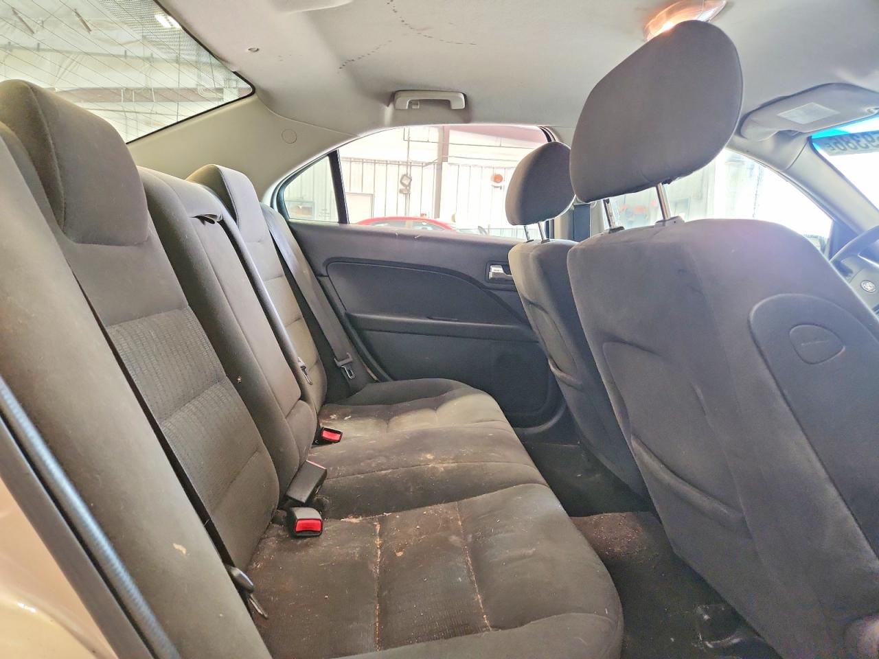 2007 Ford Fusion Se Tan vin: 3FAHP01177R189218