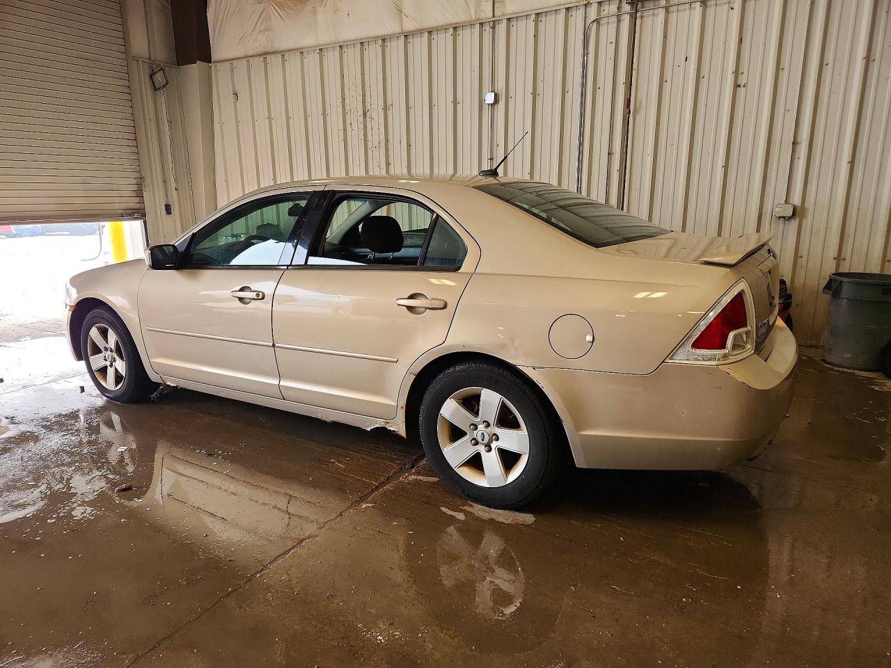 2007 Ford Fusion Se Tan vin: 3FAHP01177R189218