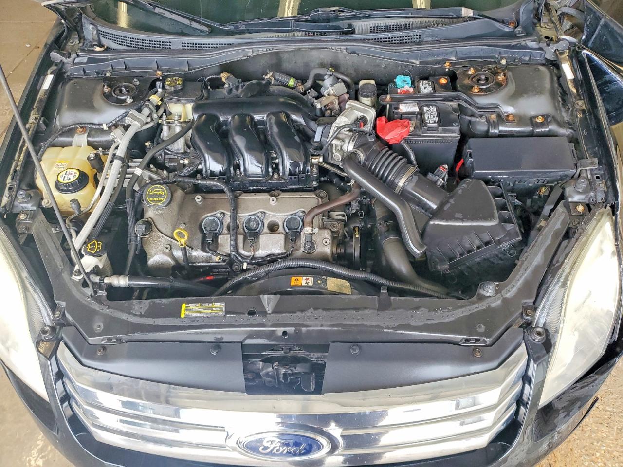 2008 Ford Fusion Черный vin: 3FAHP01188R151188