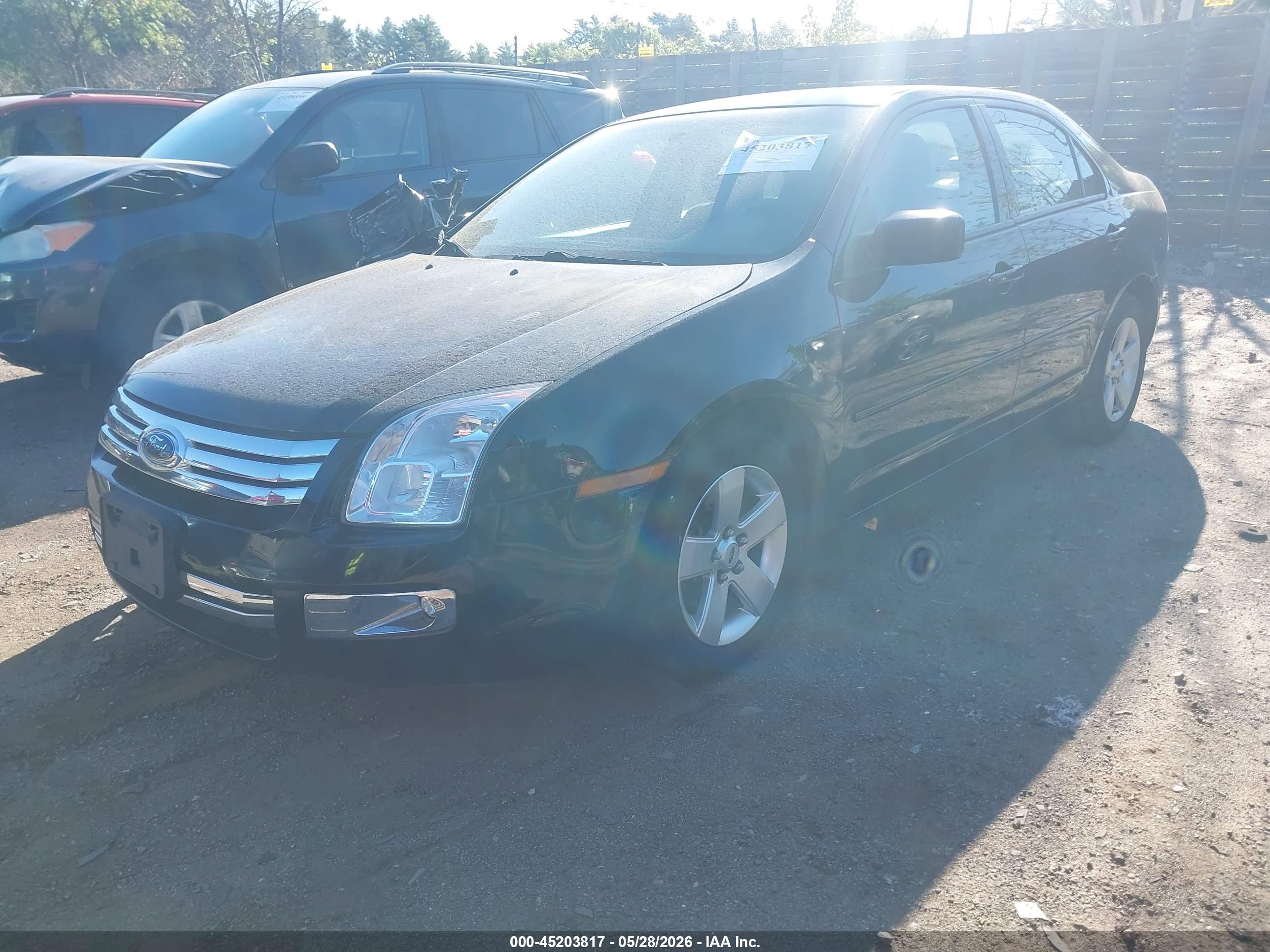 2008 Ford Fusion Se Черный vin: 3FAHP011X8R108584
