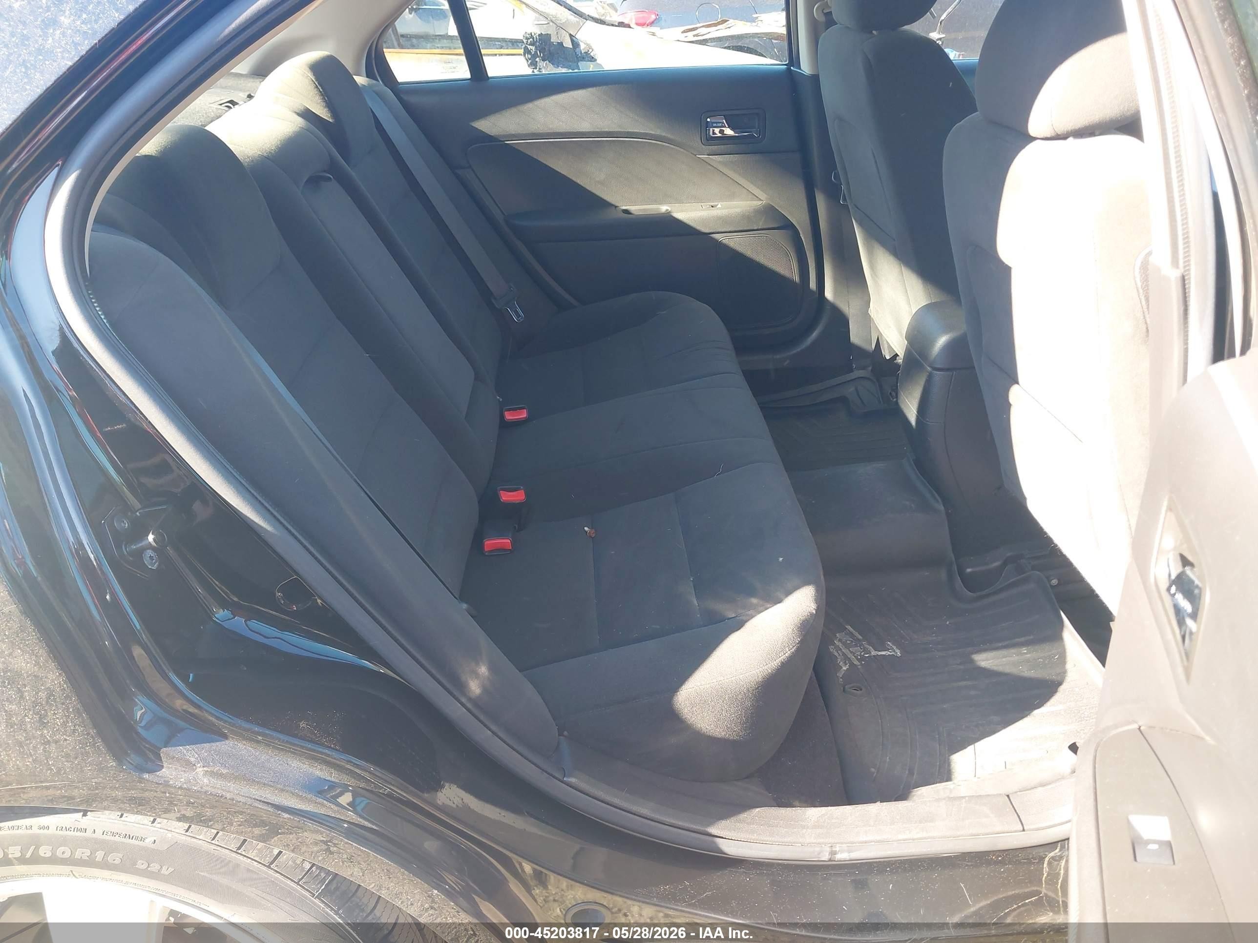 2008 Ford Fusion Se Черный vin: 3FAHP011X8R108584