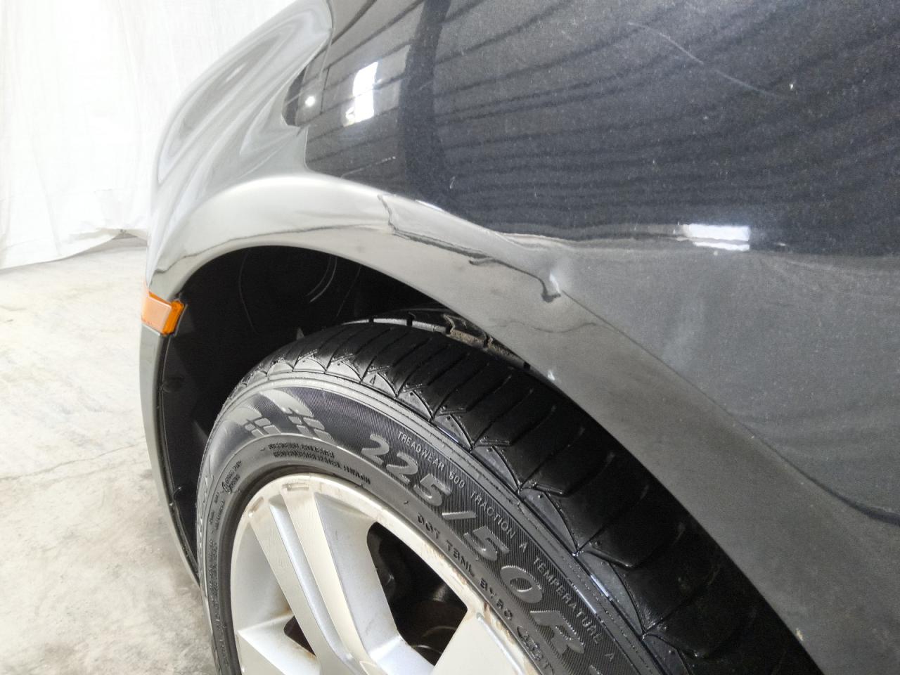 2009 Ford Fusion Sel Black vin: 3FAHP02169R146930 Damage: Left Front Fender, Chipped, 4