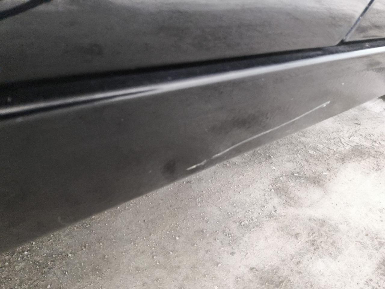 2009 Ford Fusion Sel Black vin: 3FAHP02169R146930 Damage: Right Rocker Panel, Chipped, 4