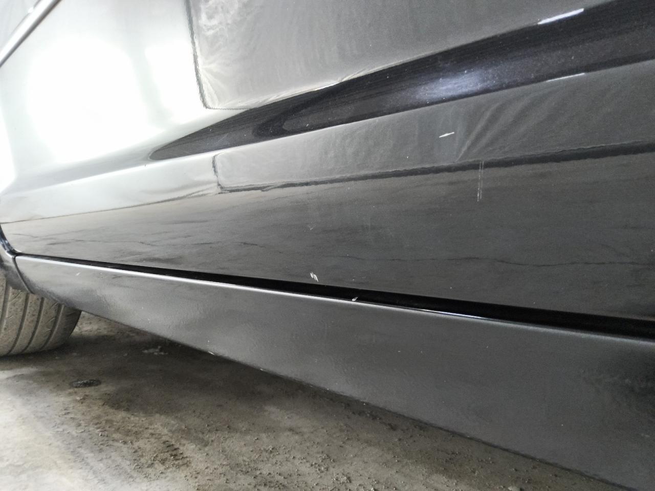 2009 Ford Fusion Sel Black vin: 3FAHP02169R146930 Damage: Left Front Door, Chipped, 4
