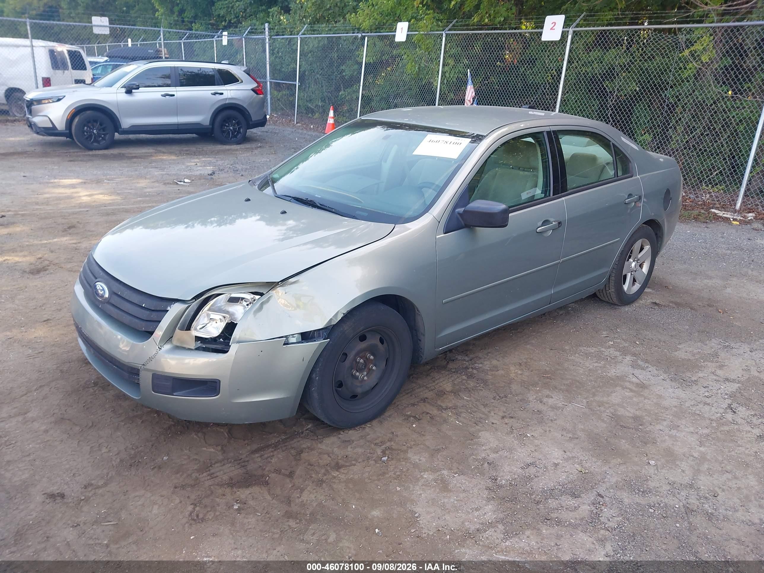 2008 Ford Fusion S Silver vin: 3FAHP06Z08R159056