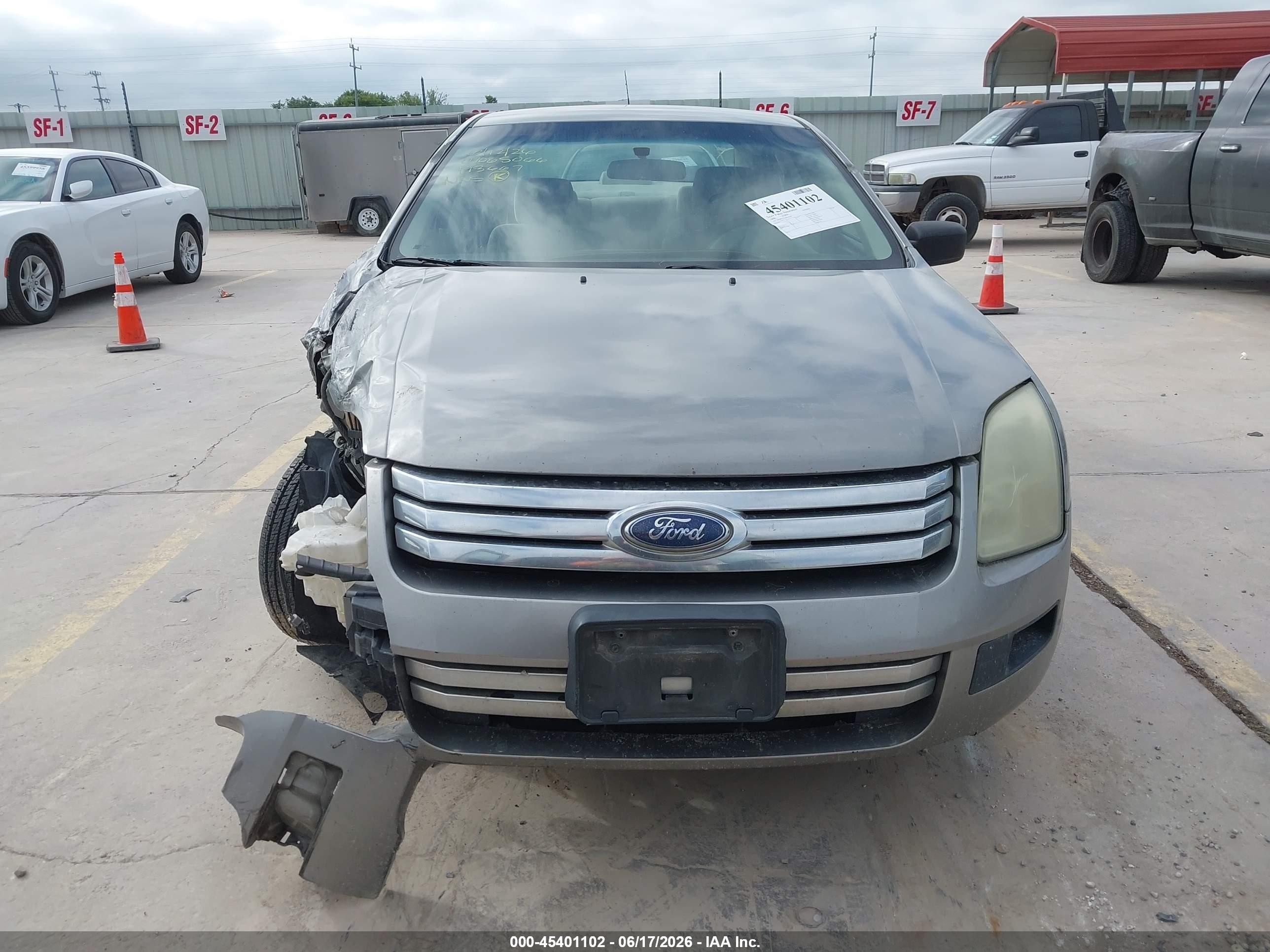 2008 Ford Fusion S Silver vin: 3FAHP06Z18R193667