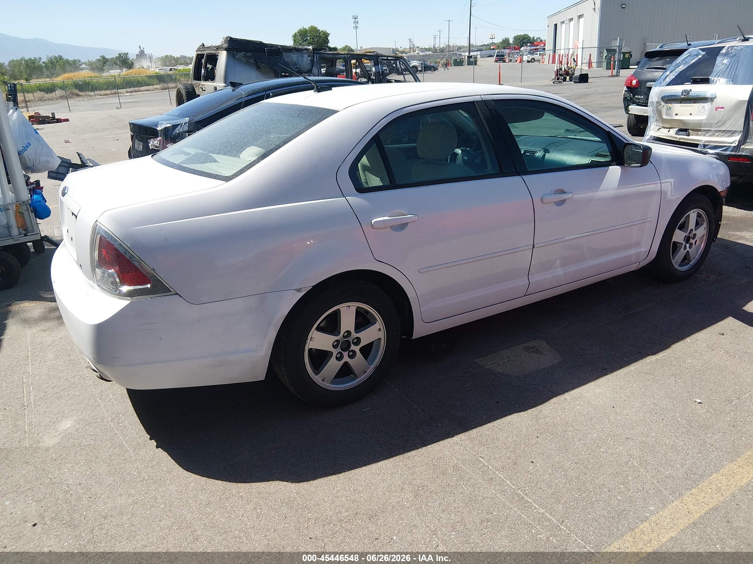 2007 Ford Fusion S White vin: 3FAHP06Z27R150518