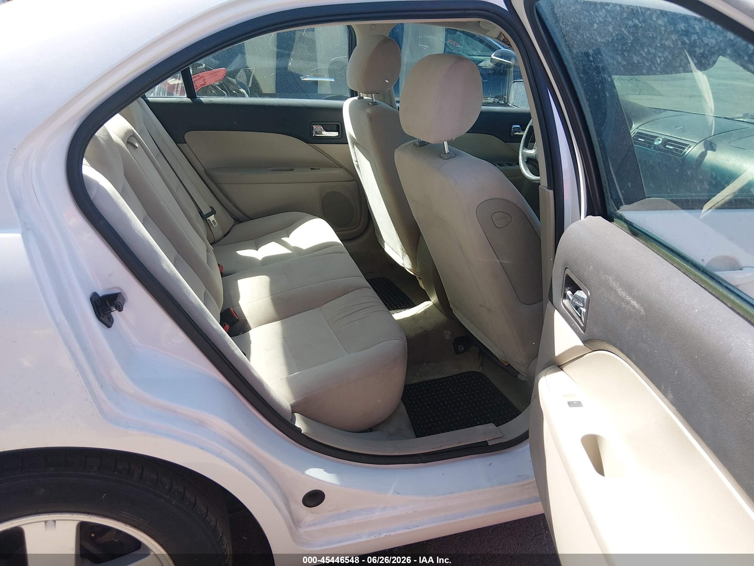2007 Ford Fusion S White vin: 3FAHP06Z27R150518