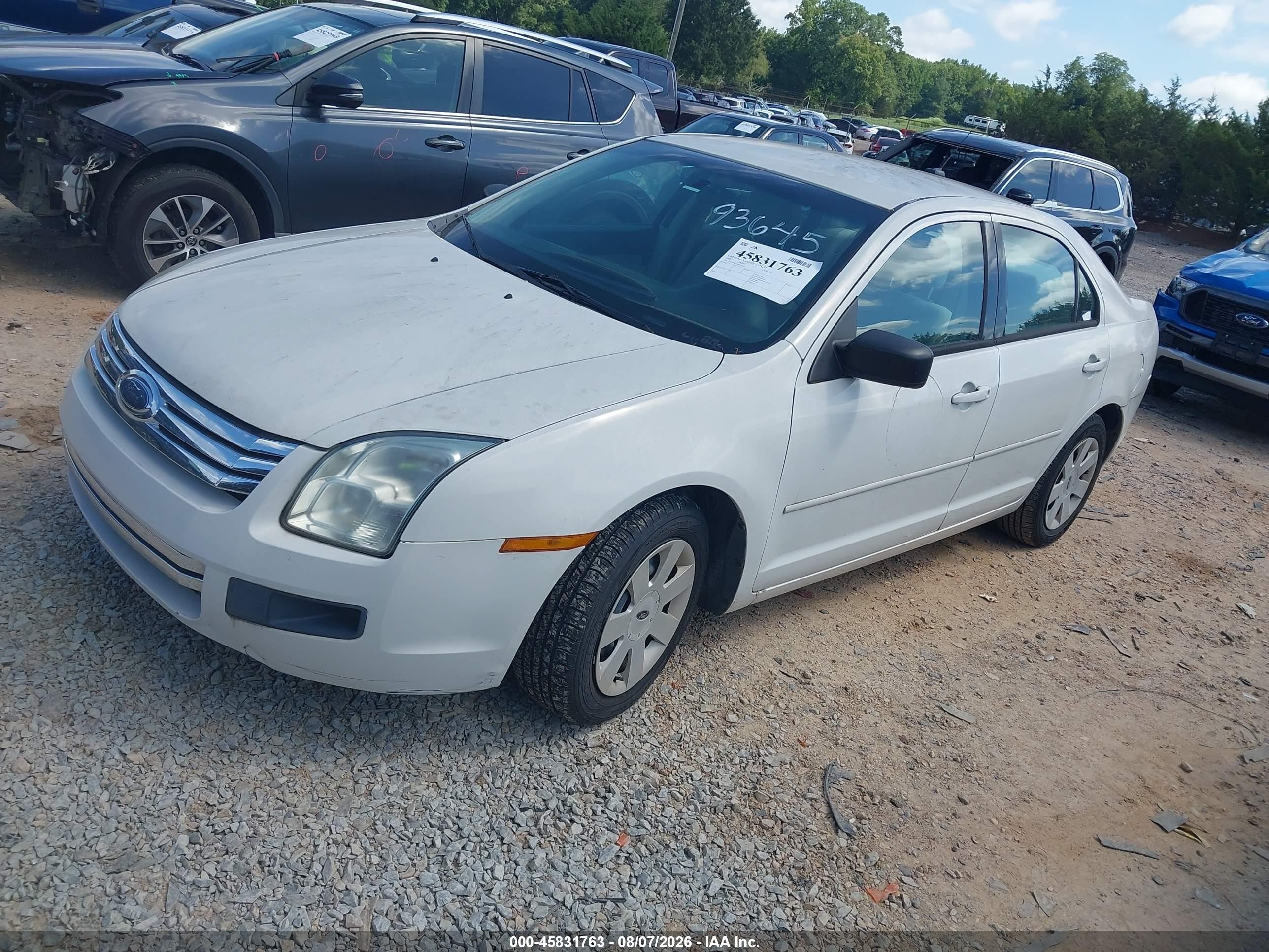 2008 Ford Fusion S White vin: 3FAHP06Z28R193645