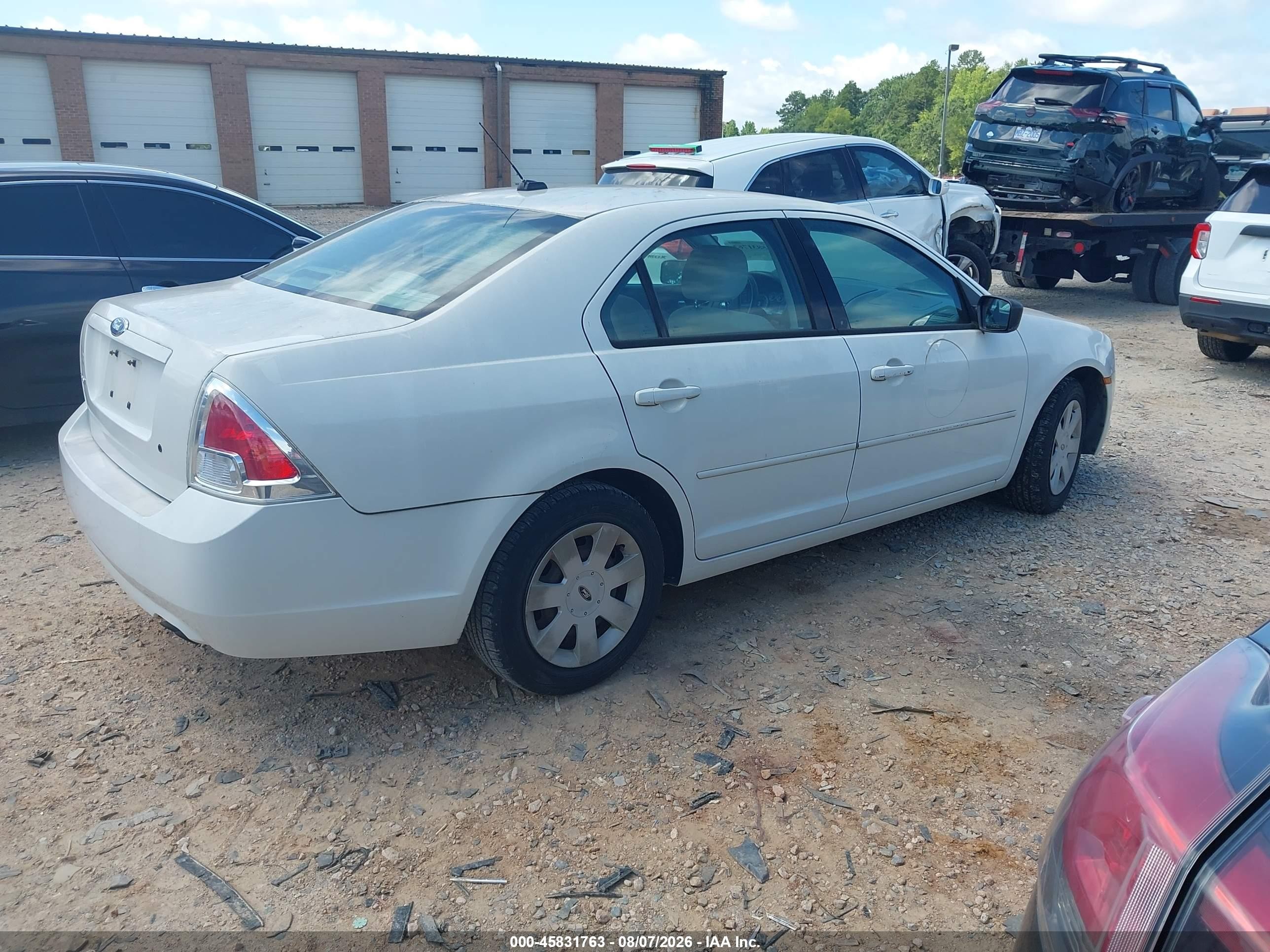 2008 Ford Fusion S White vin: 3FAHP06Z28R193645