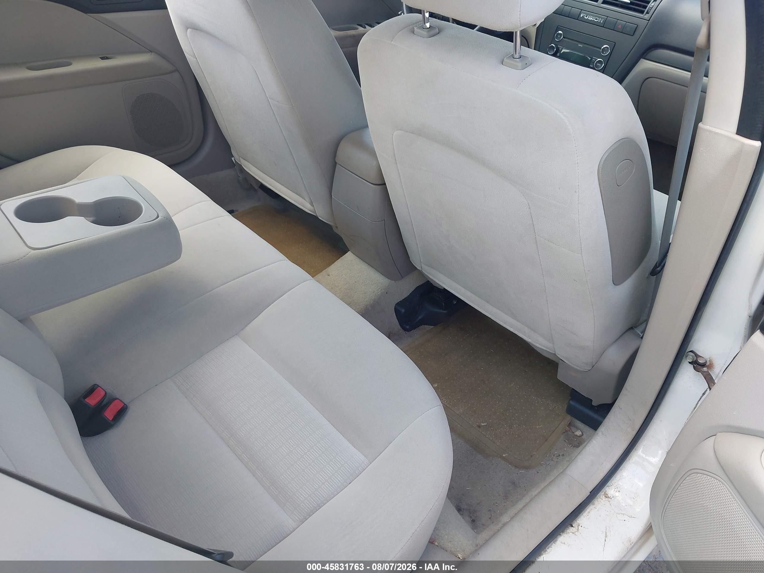 2008 Ford Fusion S White vin: 3FAHP06Z28R193645