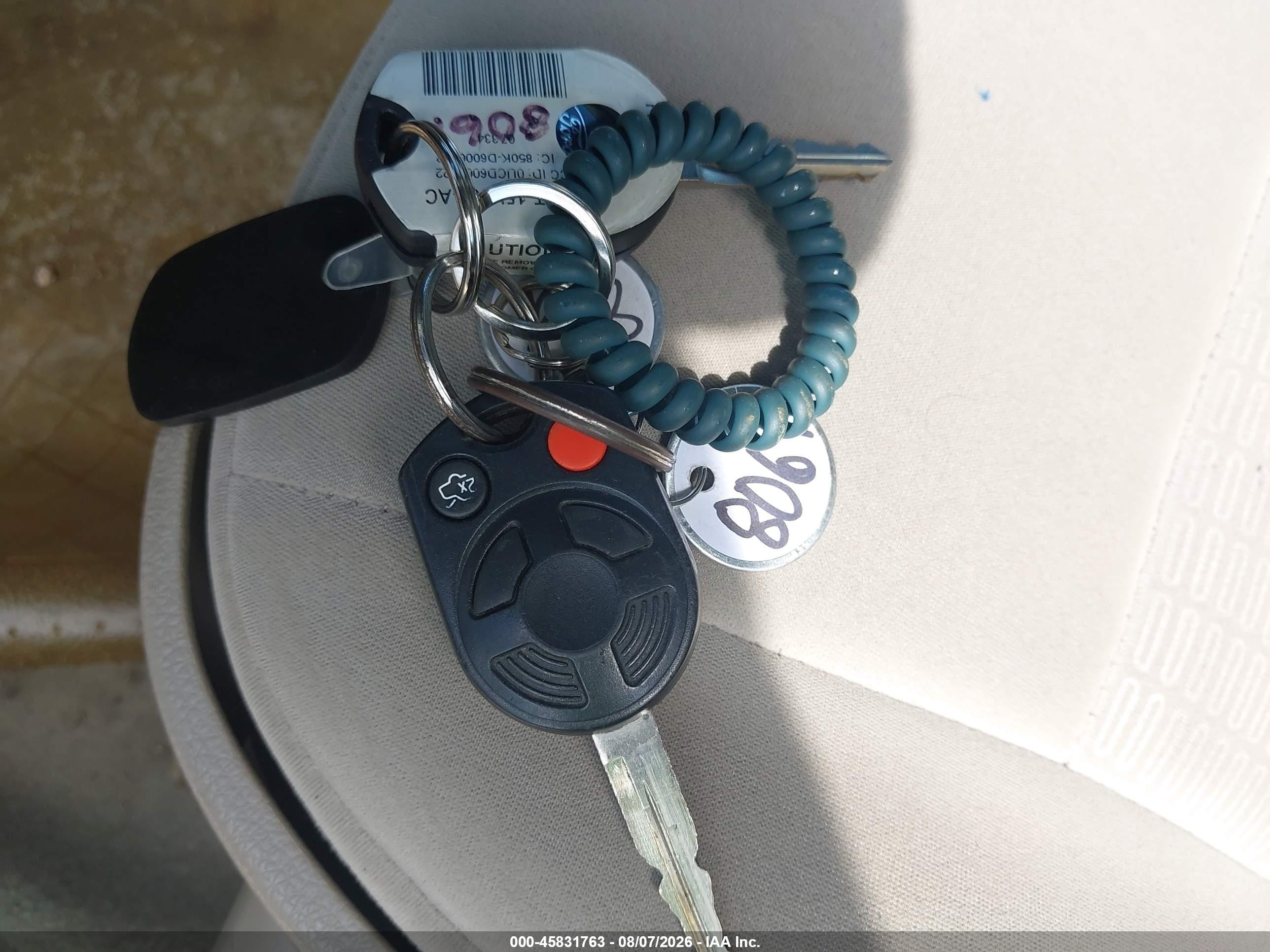 2008 Ford Fusion S White vin: 3FAHP06Z28R193645