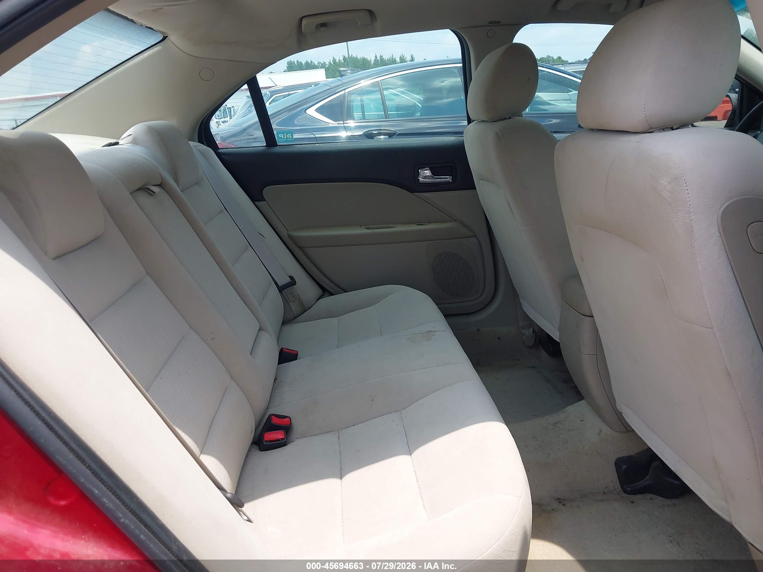 2008 Ford Fusion S Maroon vin: 3FAHP06Z38R139660