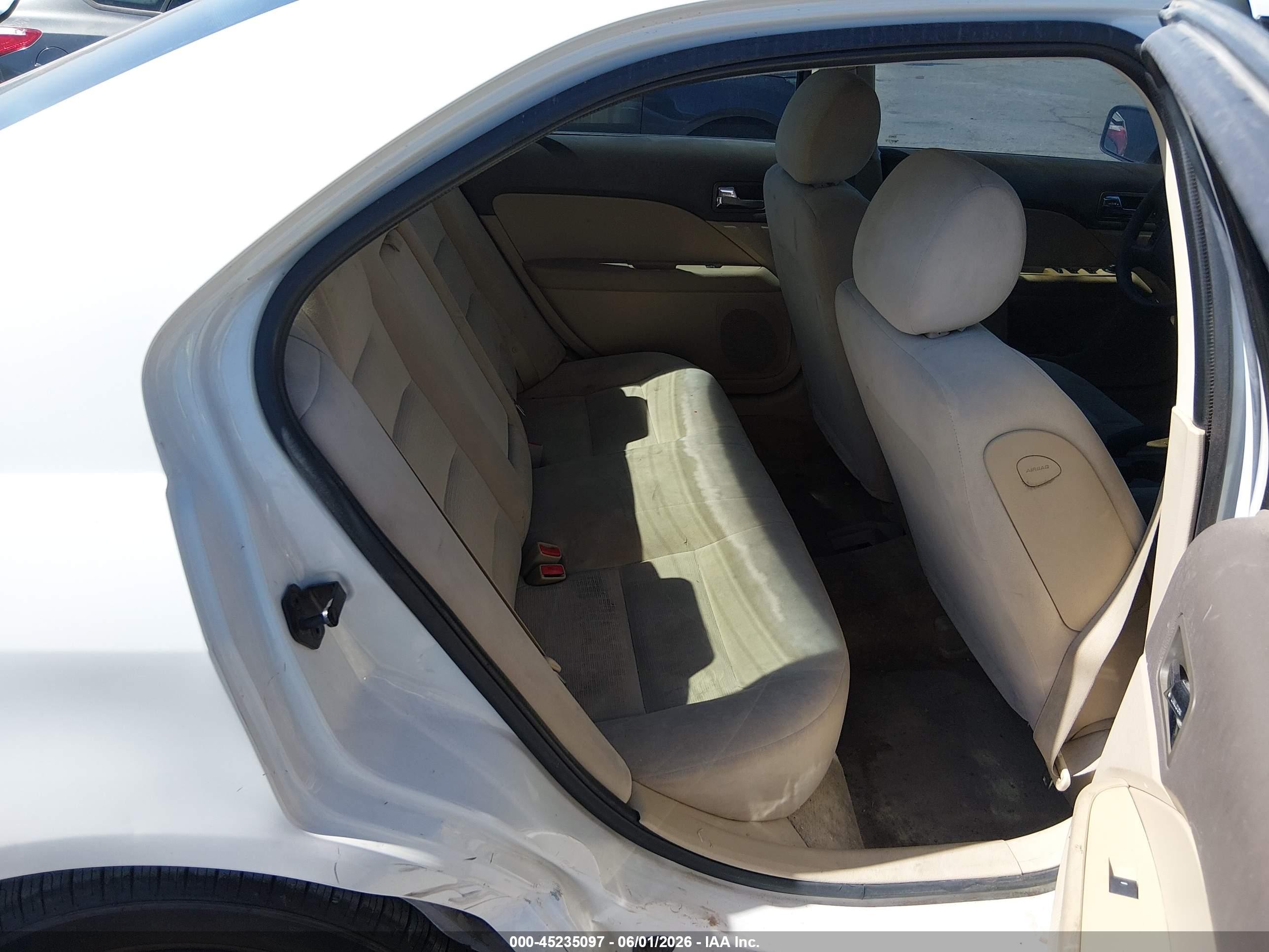 2008 Ford Fusion S White vin: 3FAHP06Z38R174456