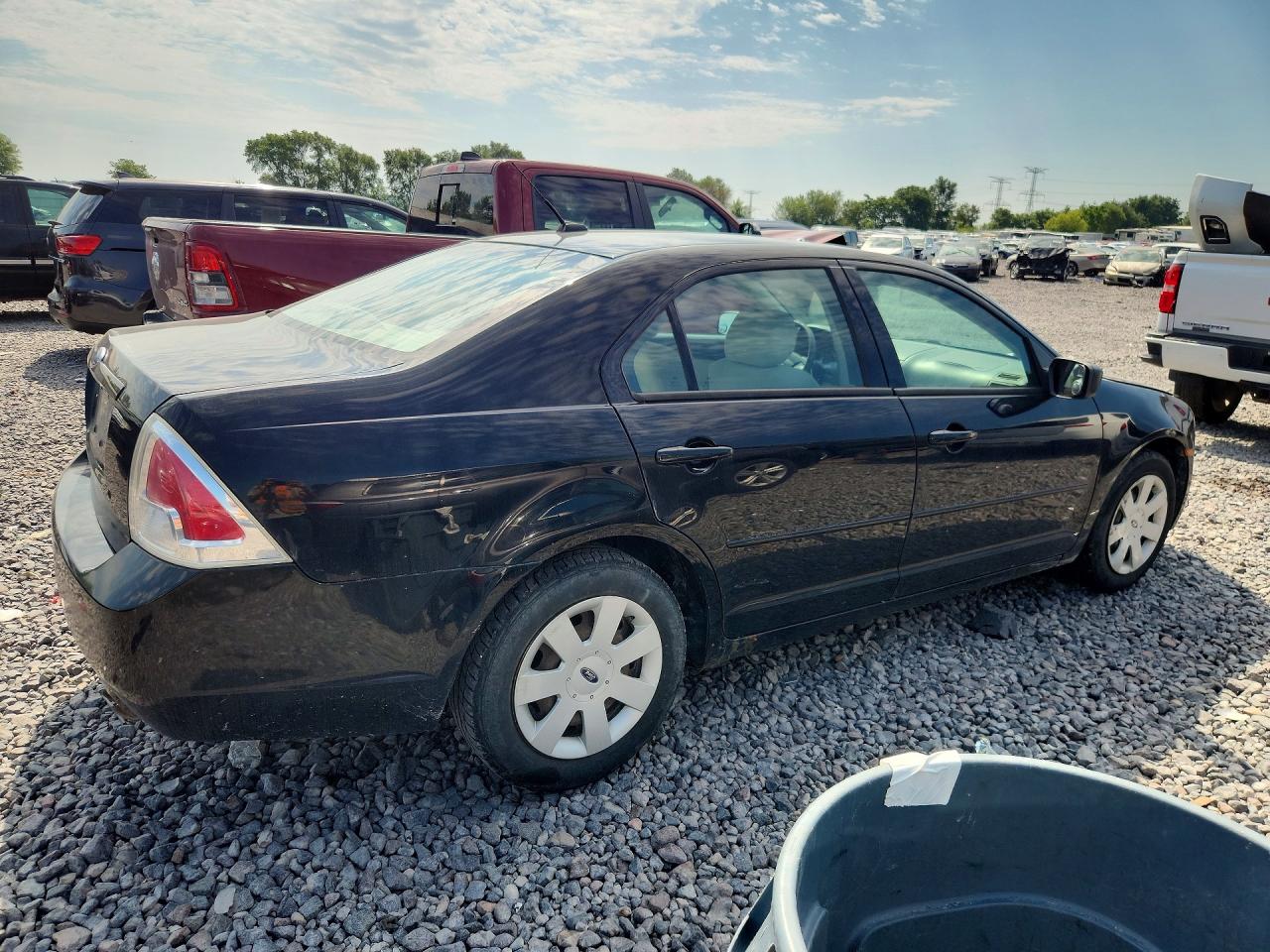 2008 Ford Fusion S Black vin: 3FAHP06Z48R111365