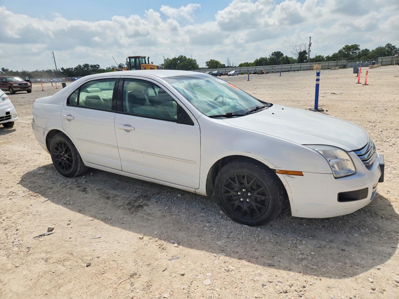 2007 Ford Fusion S White vin: 3FAHP06Z57R234882