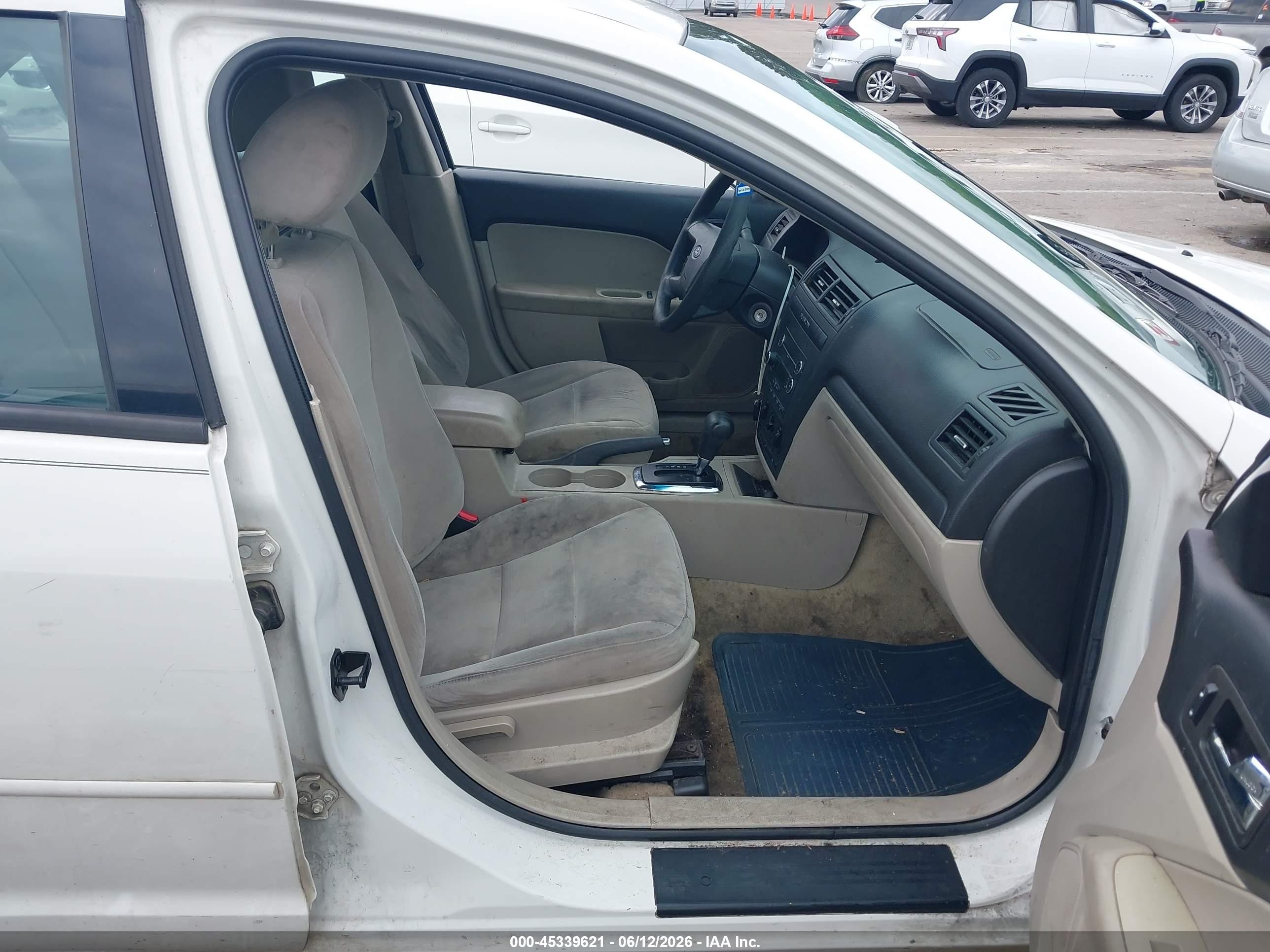 2008 Ford Fusion S Tan vin: 3FAHP06Z58R174801