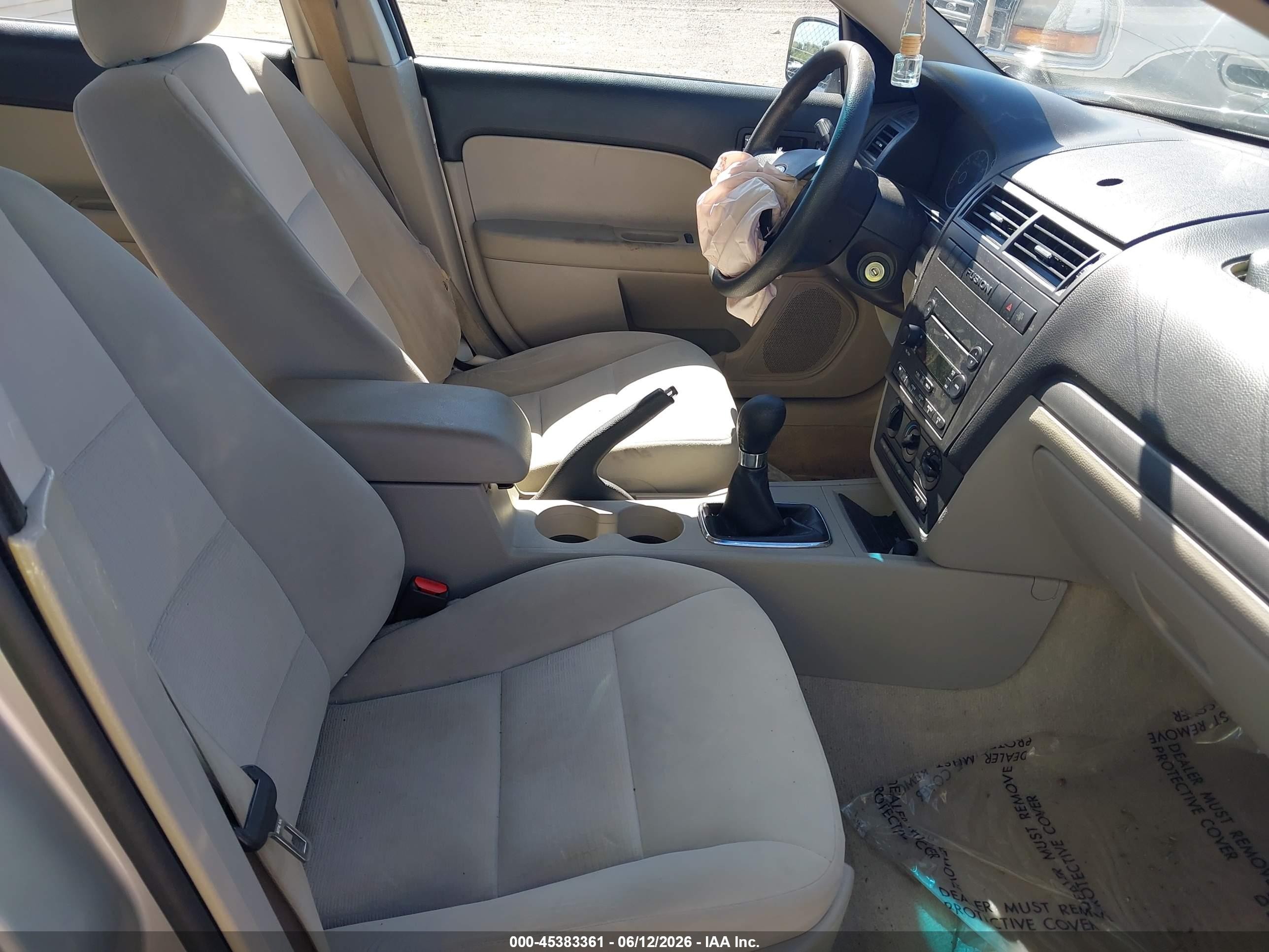 2007 Ford Fusion S Silver vin: 3FAHP06Z67R147993